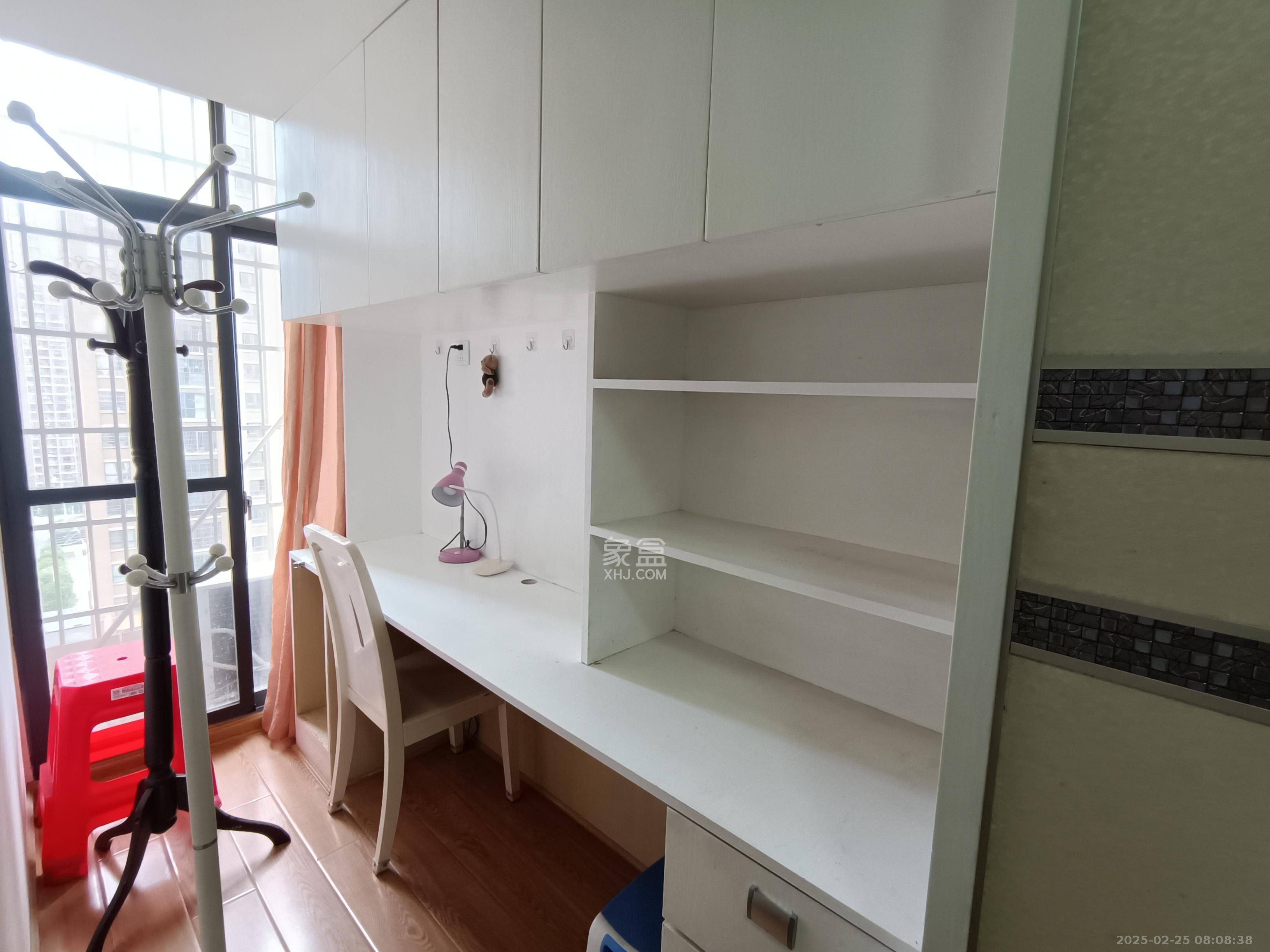 高林仕家  2室2厅1卫   1900.00元/月室内图