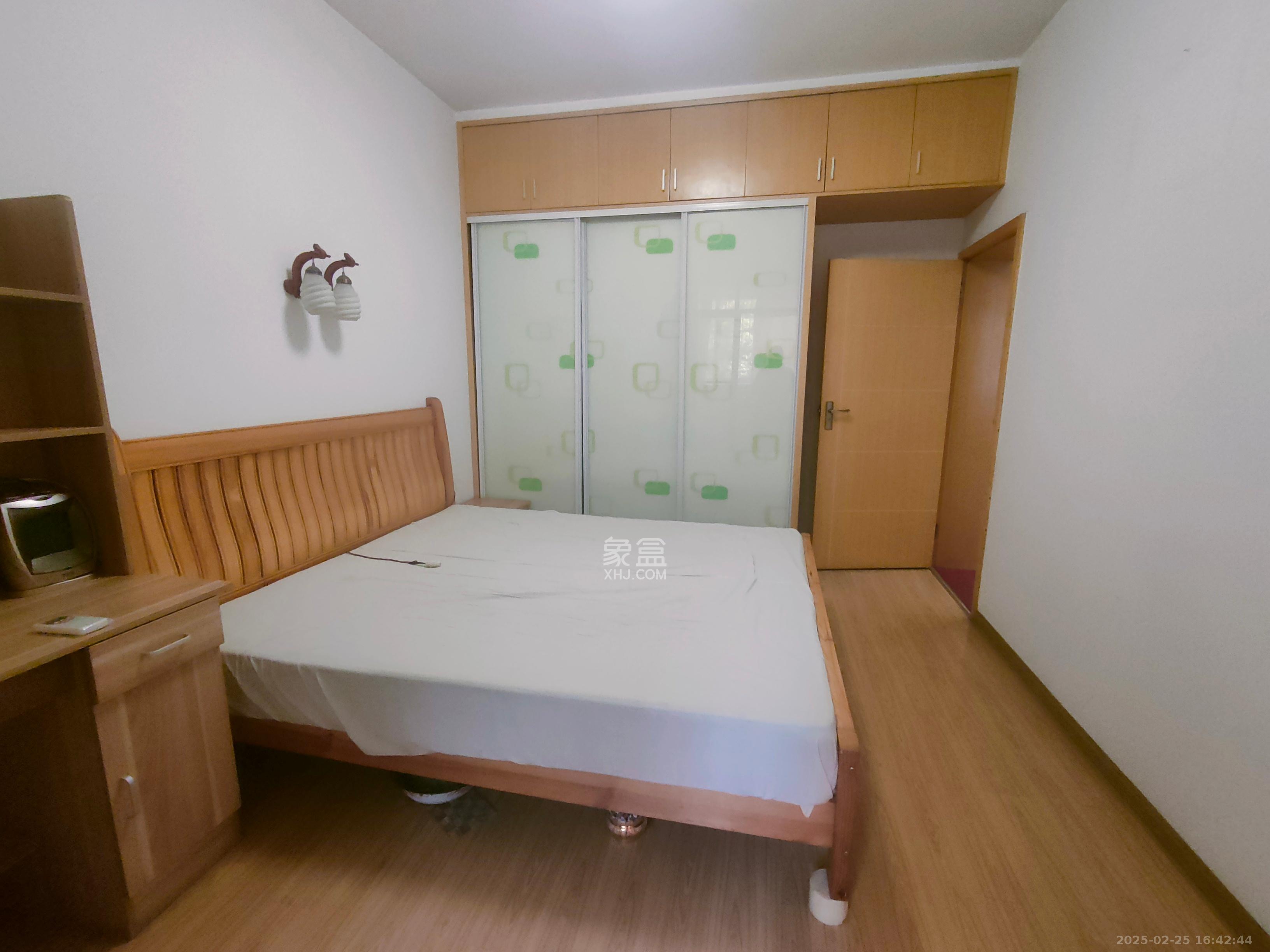 和谐小区（五里堆）  2室1厅1卫    1000.0元/月室内图