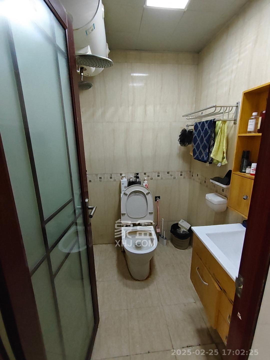 中盛小家碧寓  1室1厅1卫   1500.00元/月室内图