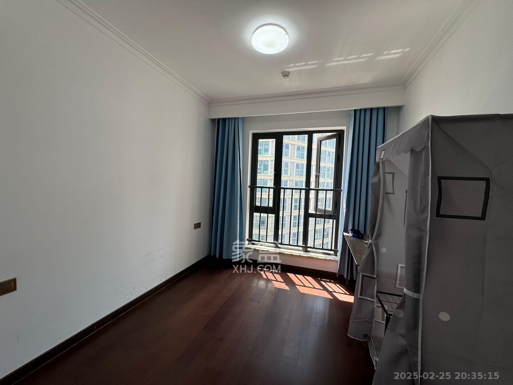 绿地长沙城际空间站(柏仕佳苑) 4室2厅2卫 4000.0元/月 绿地长沙城际空间站(柏仕佳苑) 4室2厅2卫 4000.0元/月室内图