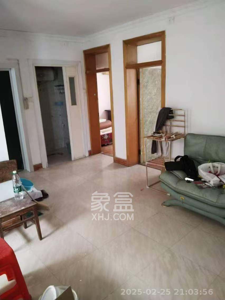 清水塘菜市场  1室0厅0卫    1200.0元/月 清水塘菜市场  1室0厅0卫    1200.0元/月室内图