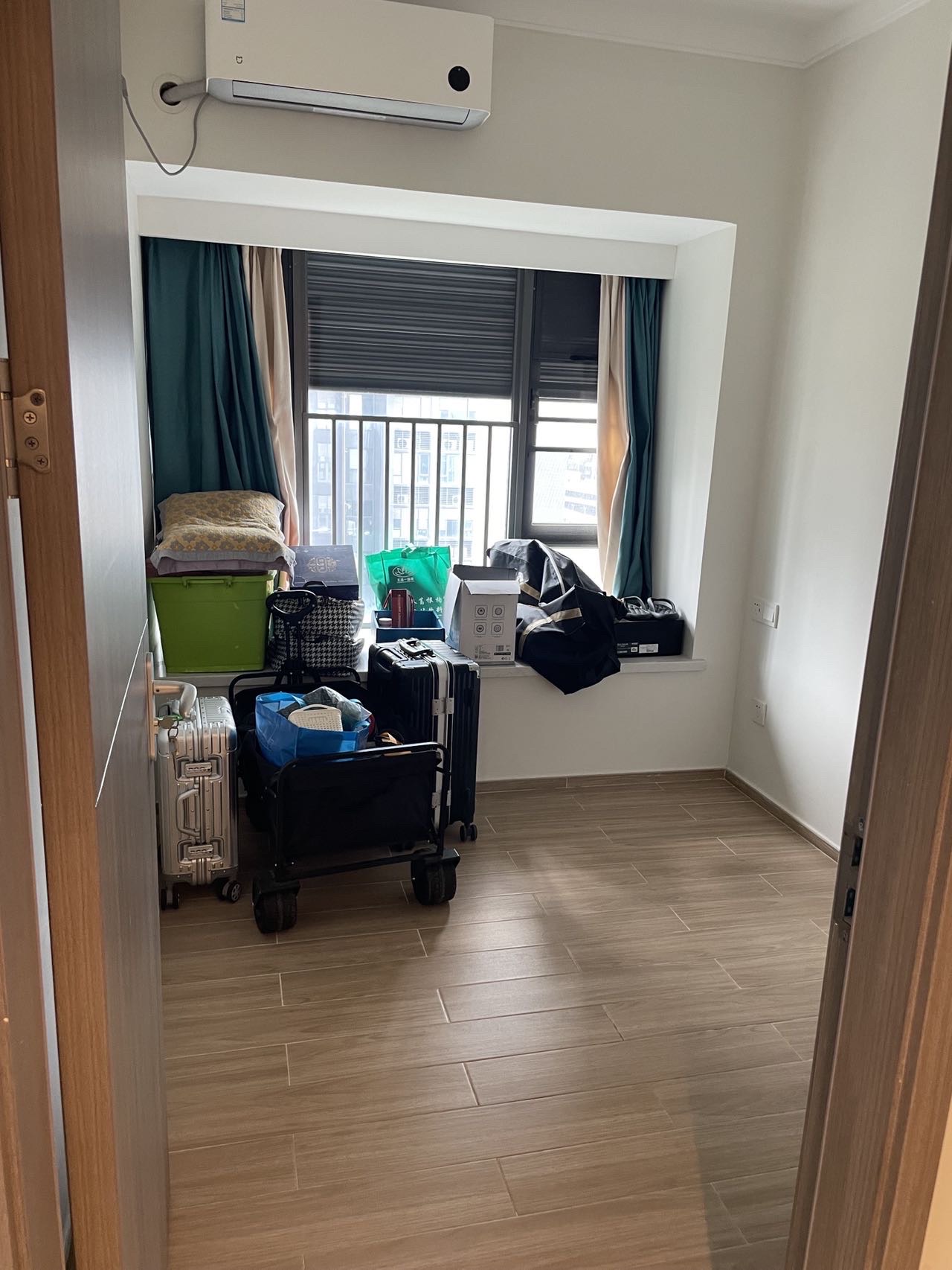 华侨城曦海岸1期 3室2厅2卫 170.0万 华侨城曦海岸1期 3室2厅2卫 170.0万户型图