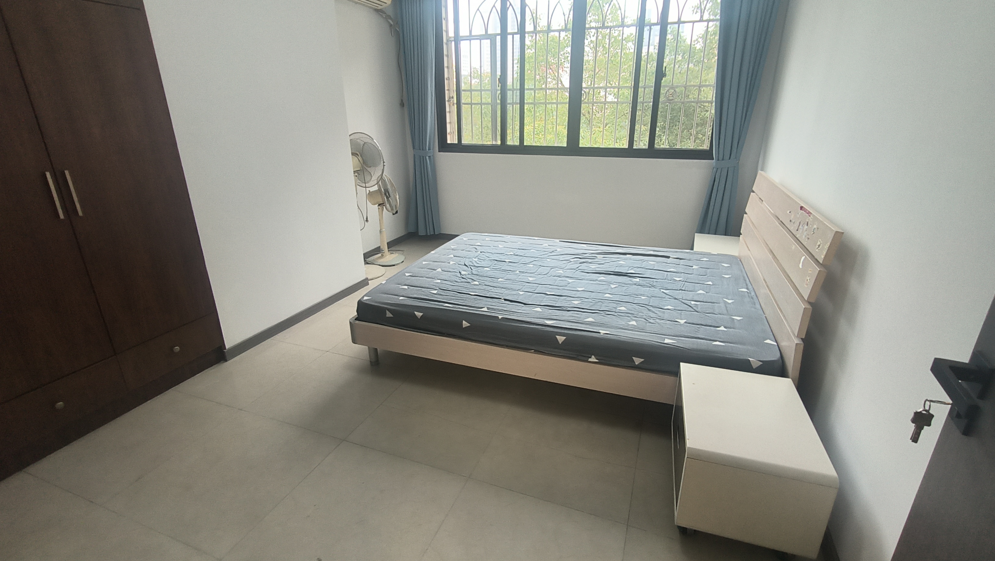 富通大厦 3室2厅3卫 1600.0元/月 富通大厦 3室2厅3卫 1600.0元/月室内图