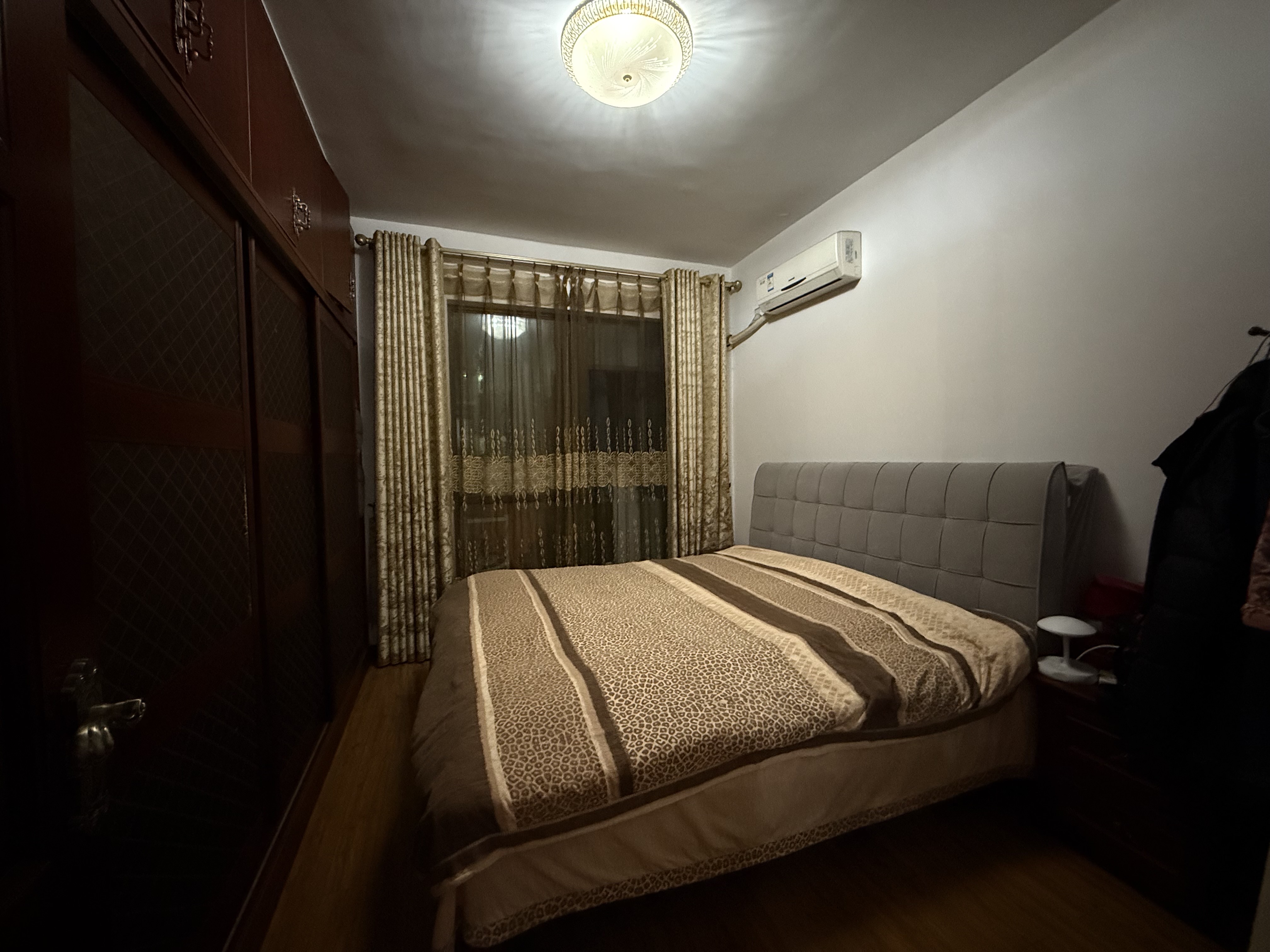 大同芙蓉 2室2厅1卫 58.8万 大同芙蓉 2室2厅1卫 58.8万客厅