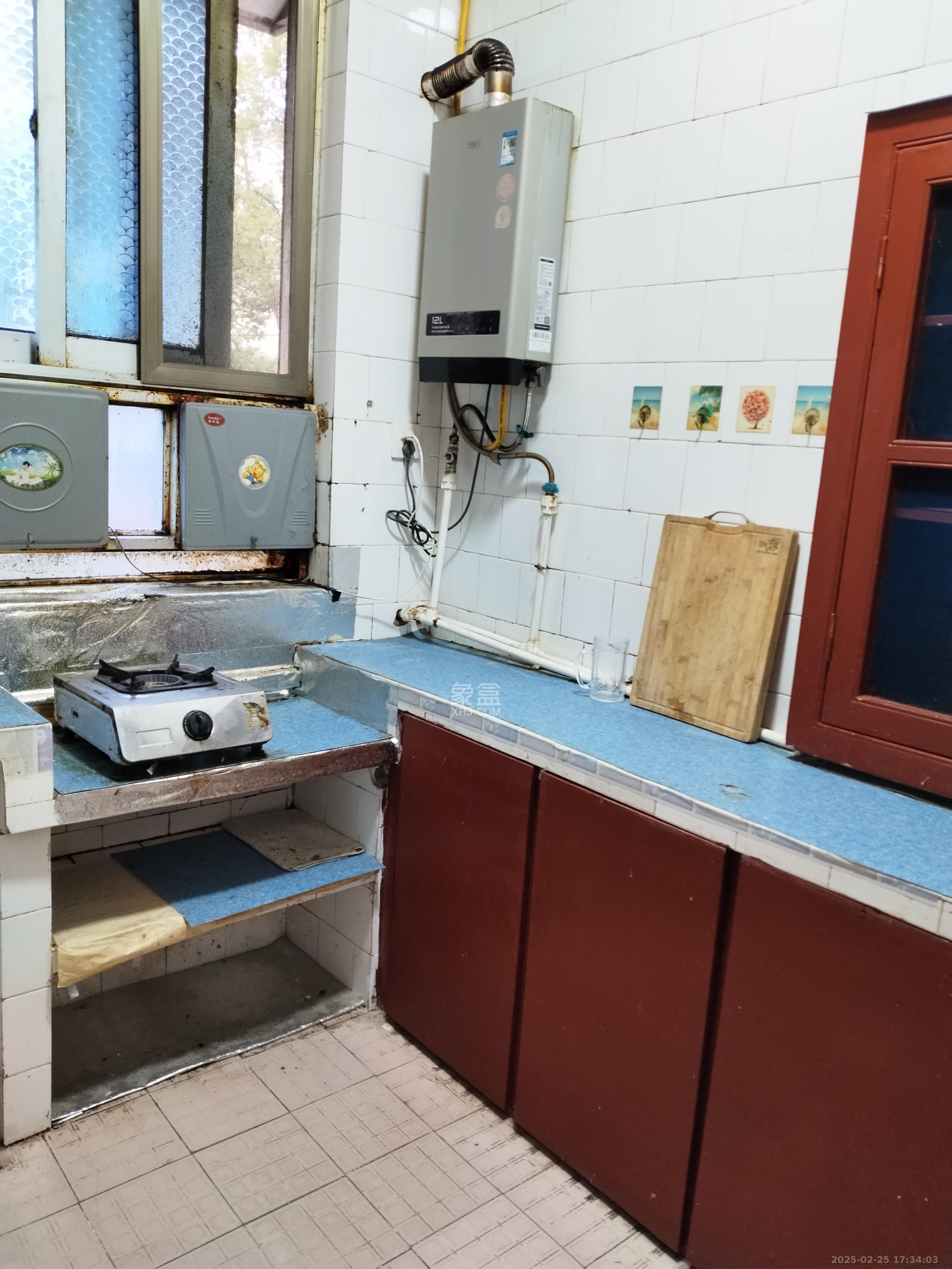 戒毒所宿舍 3室2厅1卫 2600.0元/月 戒毒所宿舍 3室2厅1卫 2600.0元/月室内图