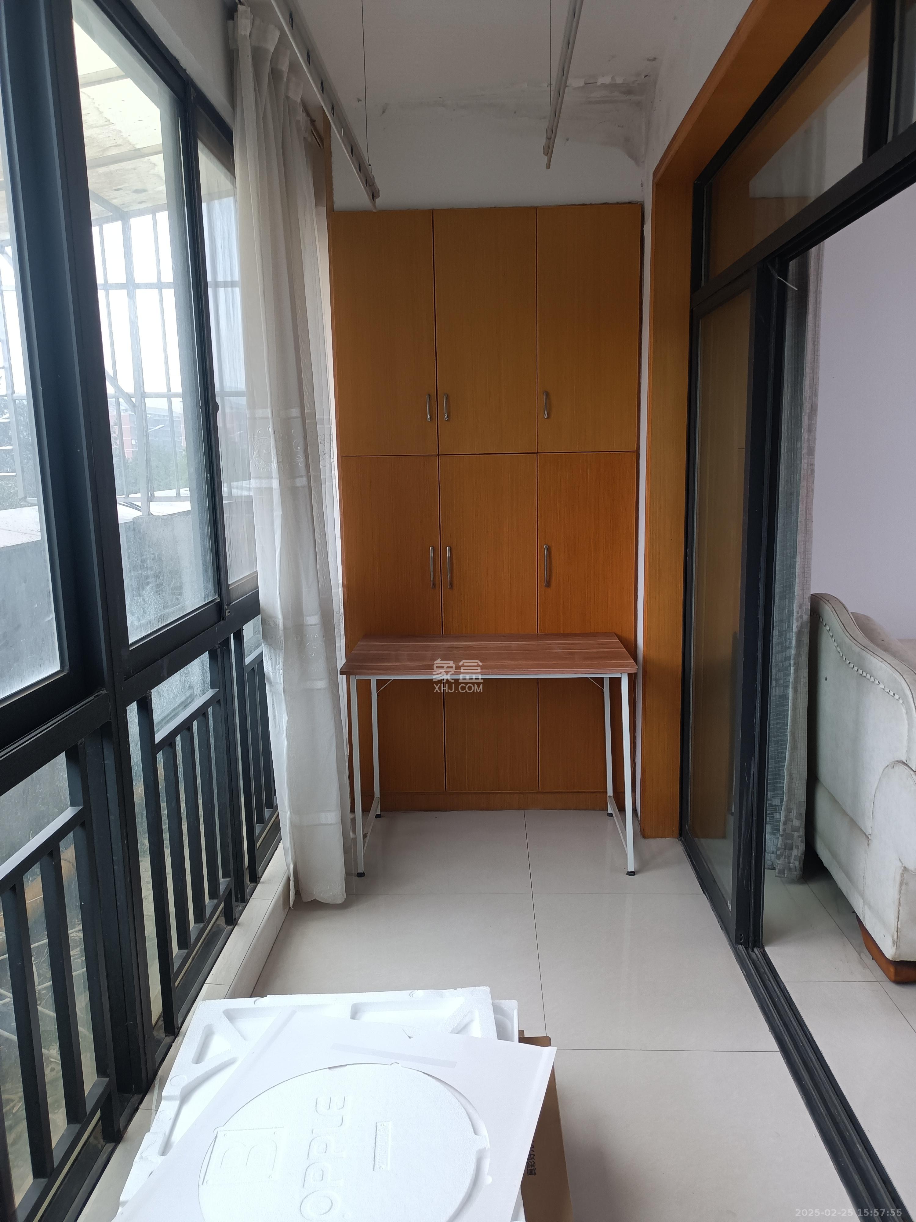 香樟雅郡  3室2厅2卫   2500.00元/月室内图