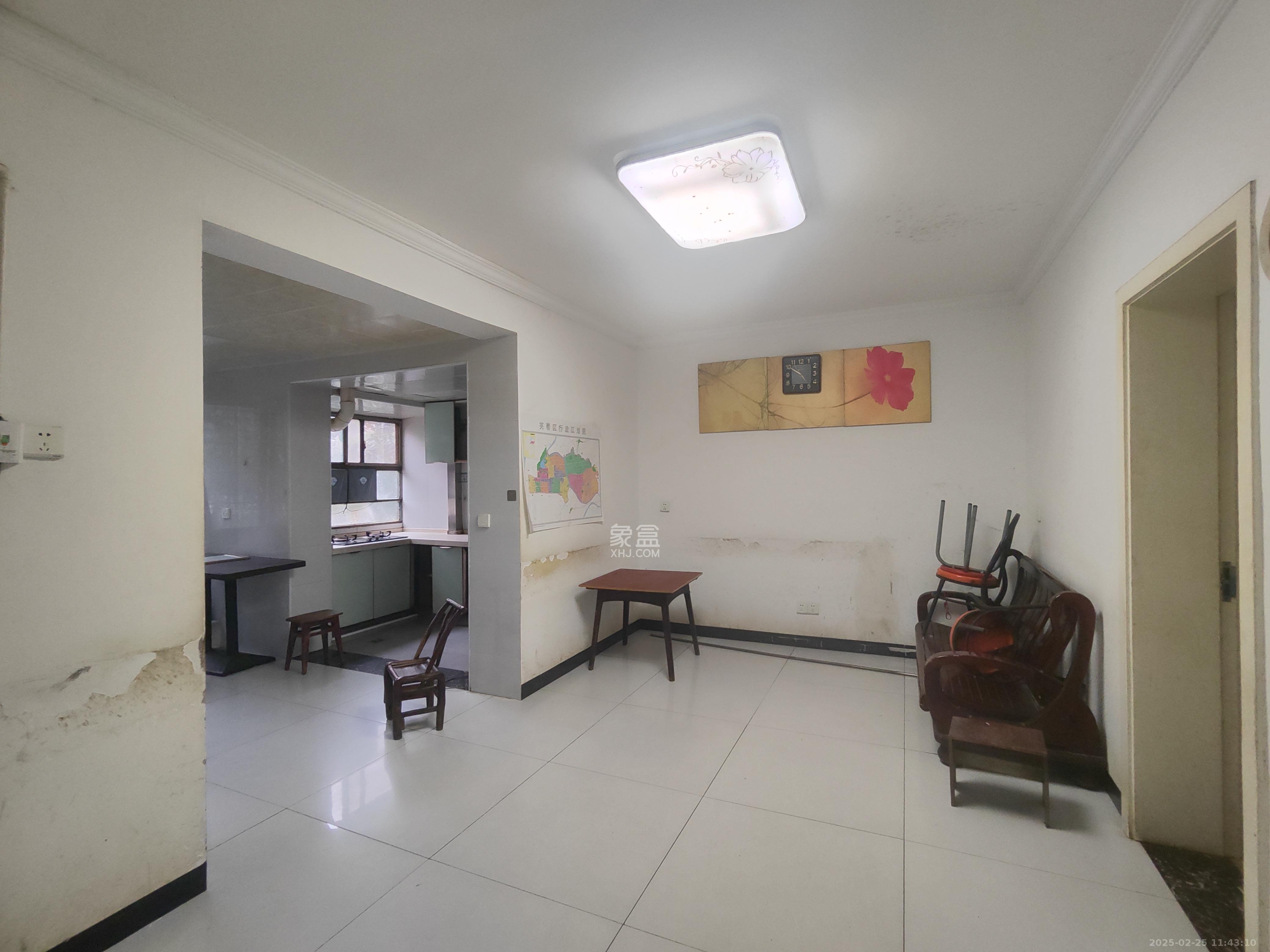 长沙县公路管理局单位房 3室1厅1卫 2200.00元/月 长沙县公路管理局单位房 3室1厅1卫 2200.00元/月室内图