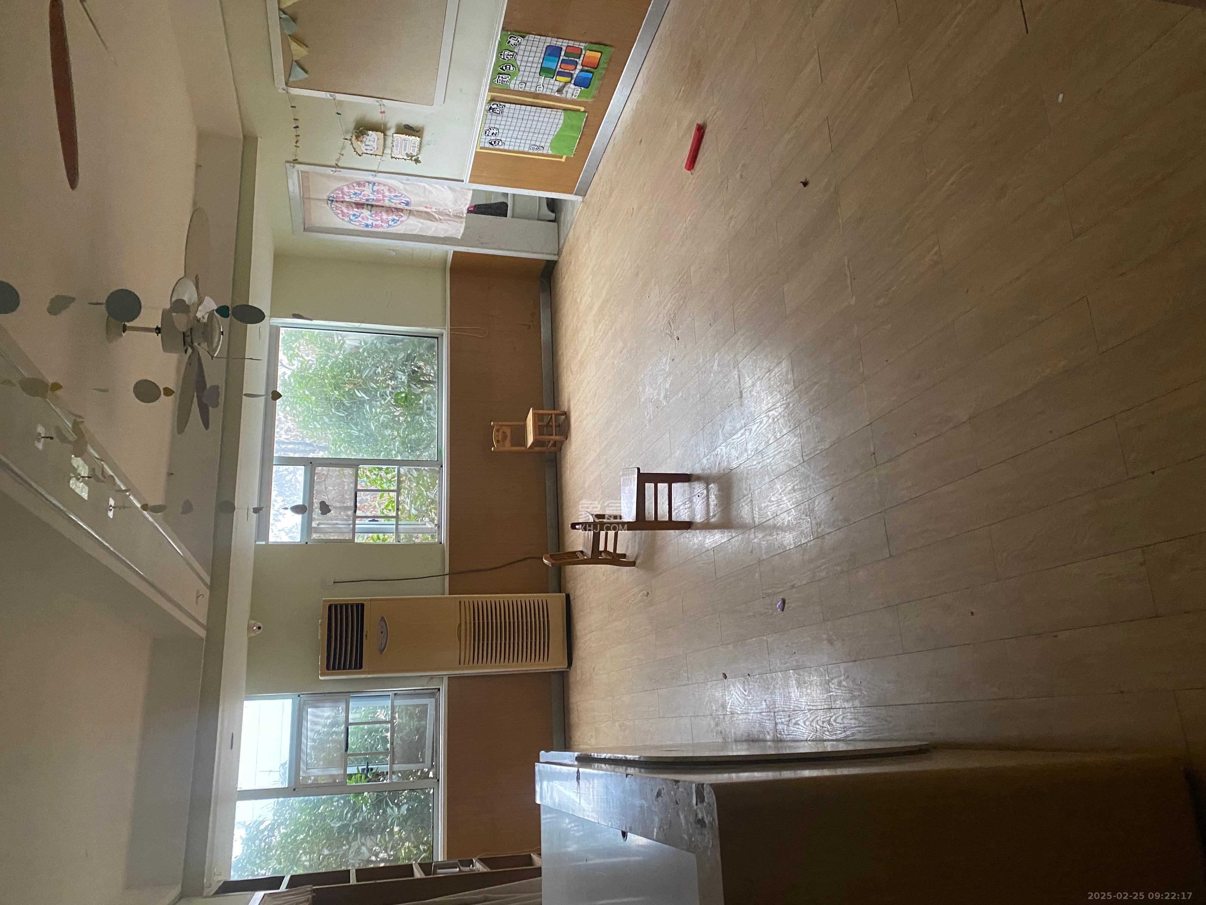 香格里嘉园 3室2厅2卫 5000.0元/月 香格里嘉园 3室2厅2卫 5000.0元/月室内图