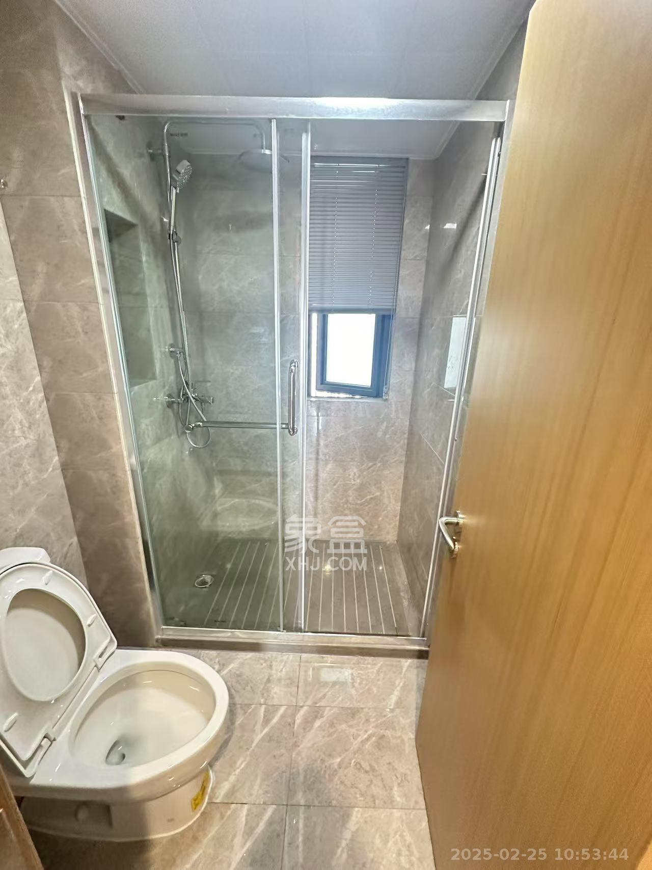 旭辉雨花郡  3室2厅2卫   4800.00元/月室内图