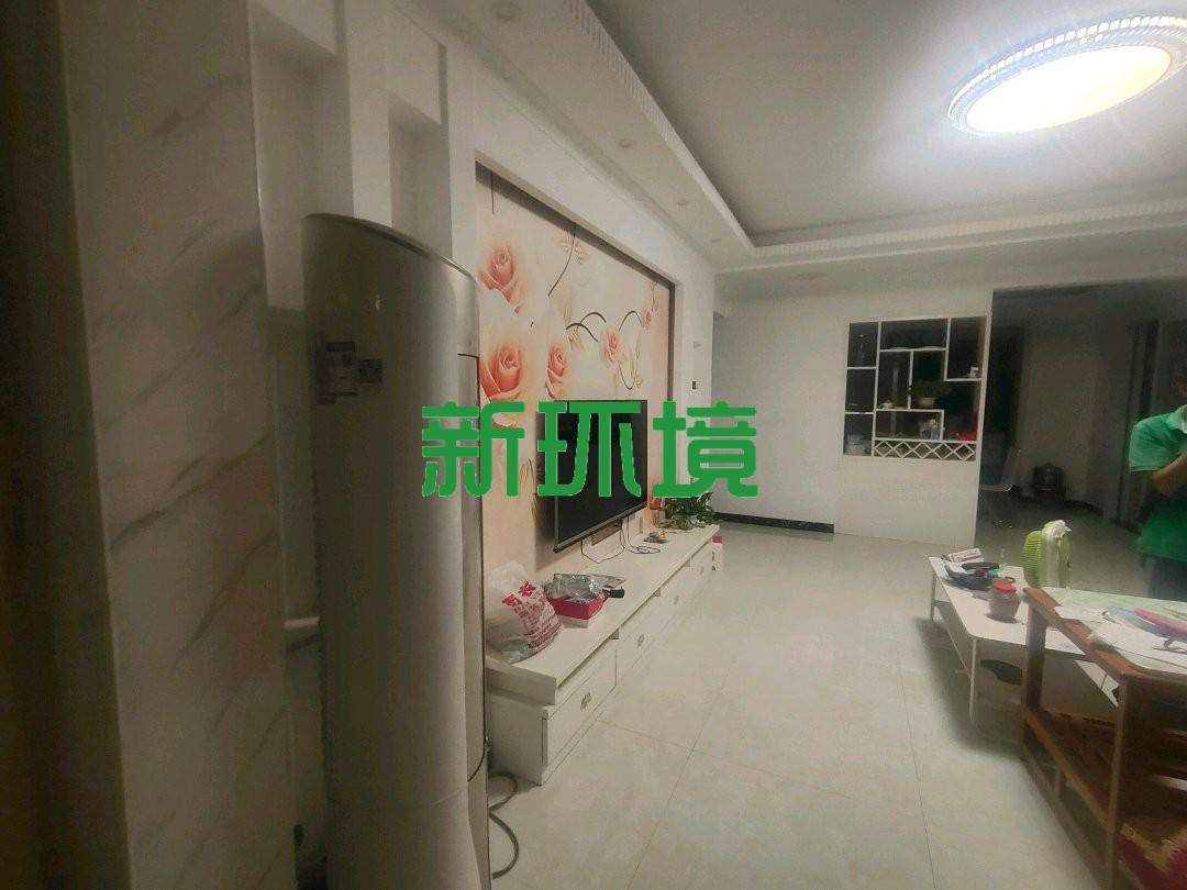 鑫成君泰  3室2厅2卫   84.00万