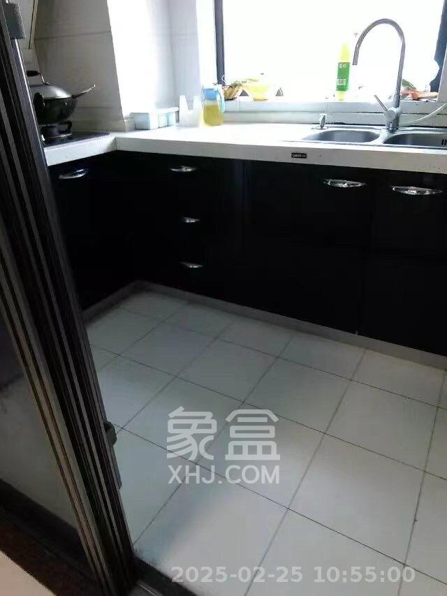 北京御园一二期（国泰嘉园）  1室2厅1卫   3200.00元/月室内图