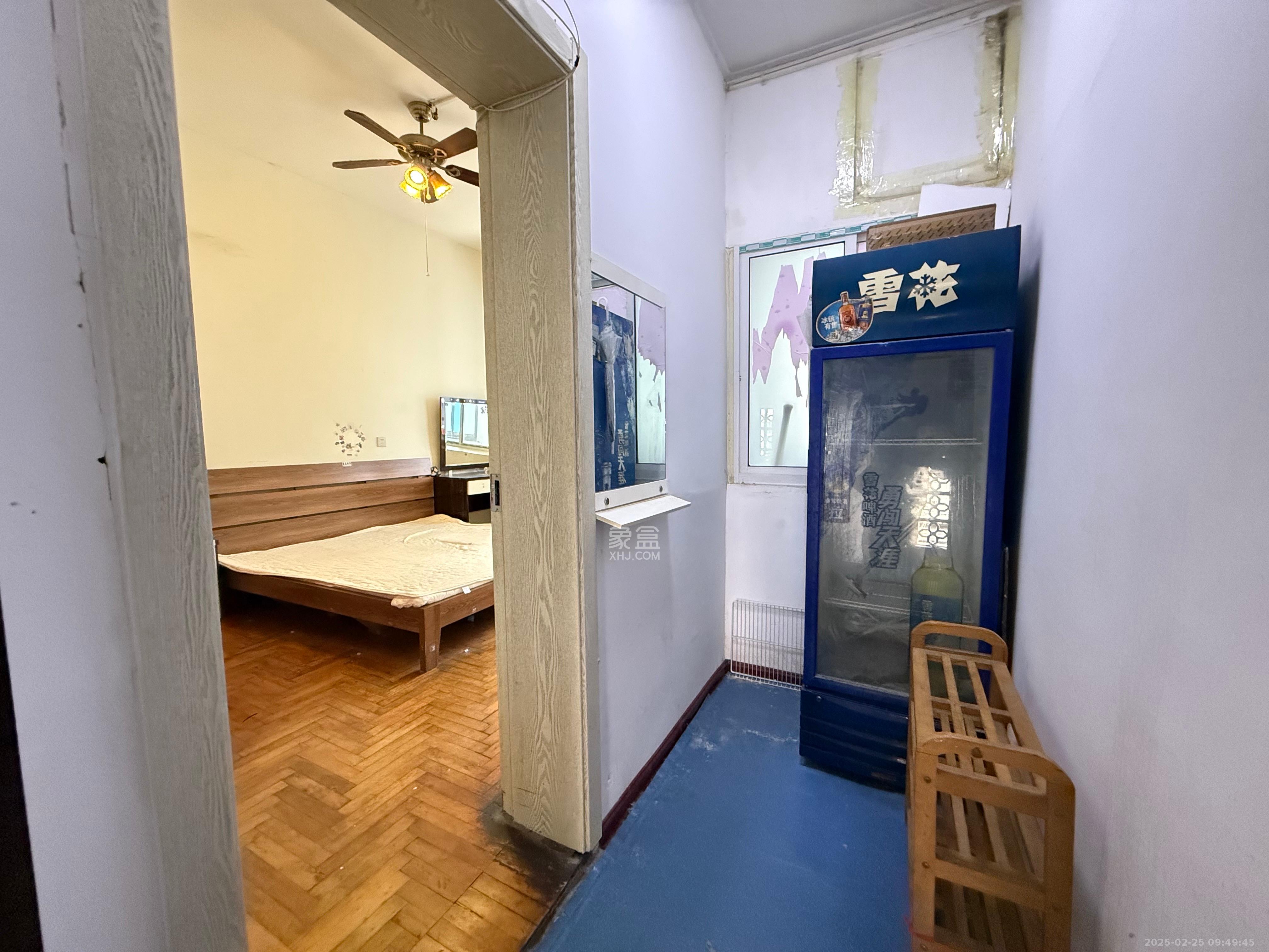 化工局宿舍  1室1廳1衛(wèi)   1000.00元/月室內圖