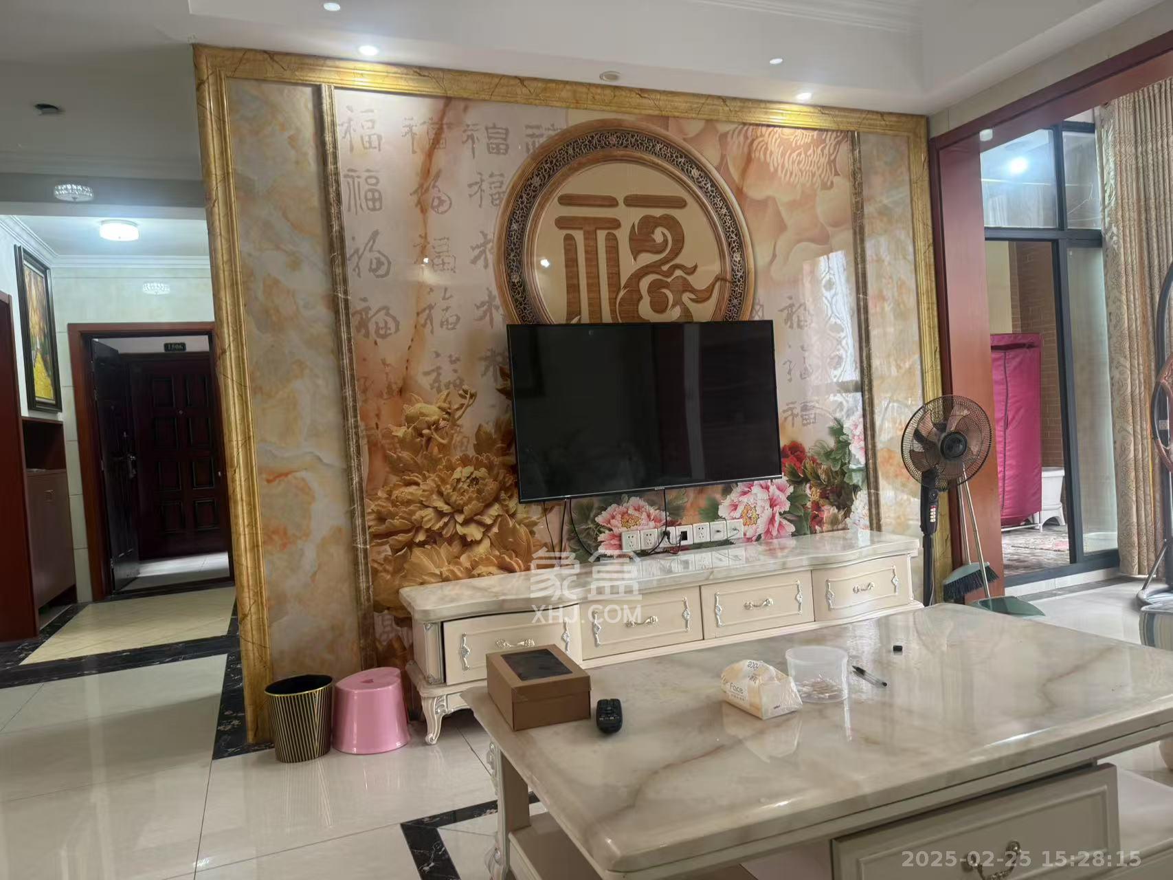 湘府十城(汇财御景湾新寓,汇财国际) 3室2厅2卫 2800.0元/月 湘府十城(汇财御景湾新寓,汇财国际) 3室2厅2卫 2800.0元/月室内图