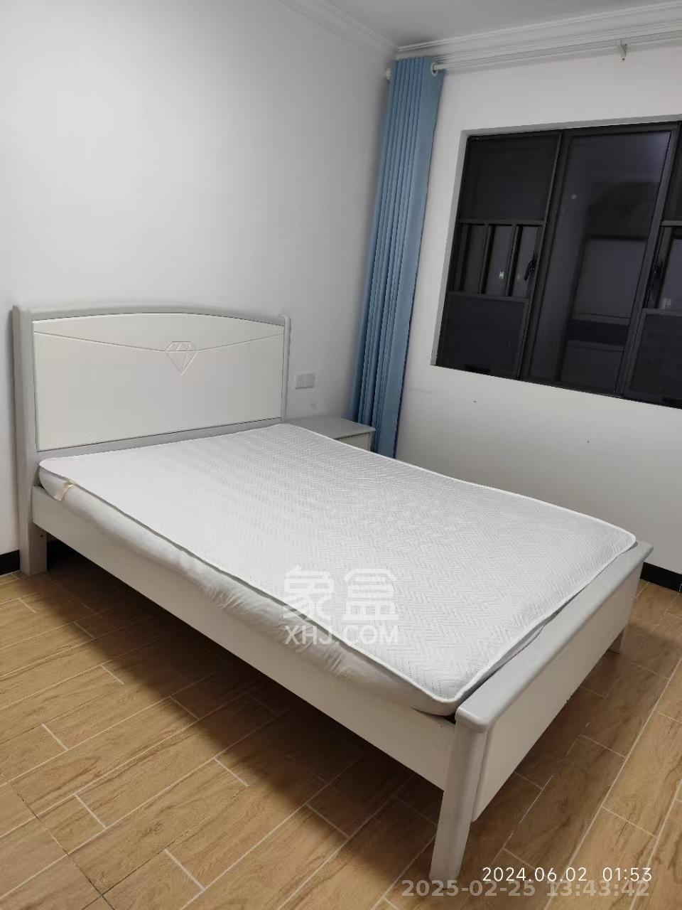 金南家园三期  3室2厅1卫   2500.00元/月室内图