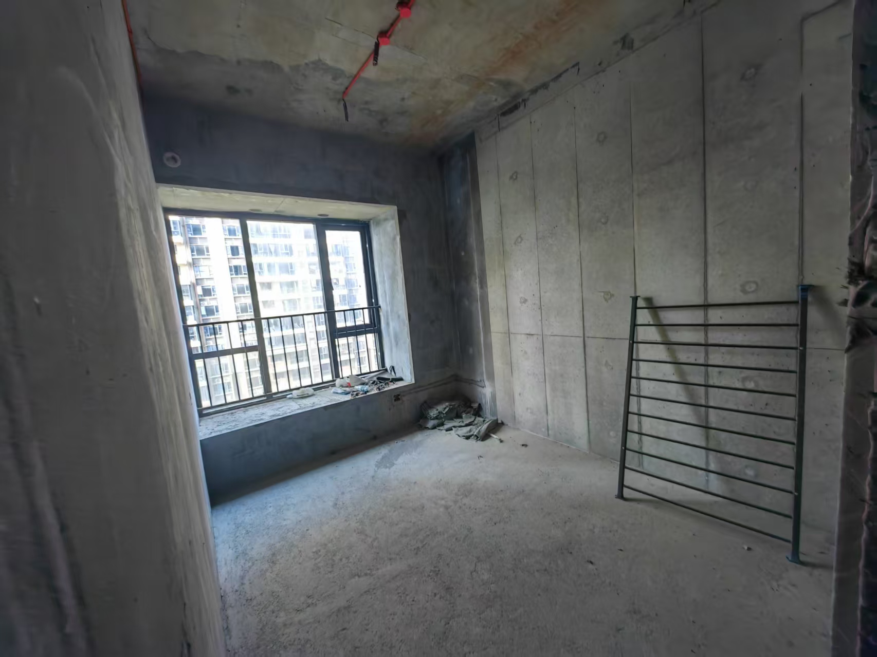 碧桂园梓山府 5室2厅3卫 168.0万 碧桂园梓山府 5室2厅3卫 168.0万室内图