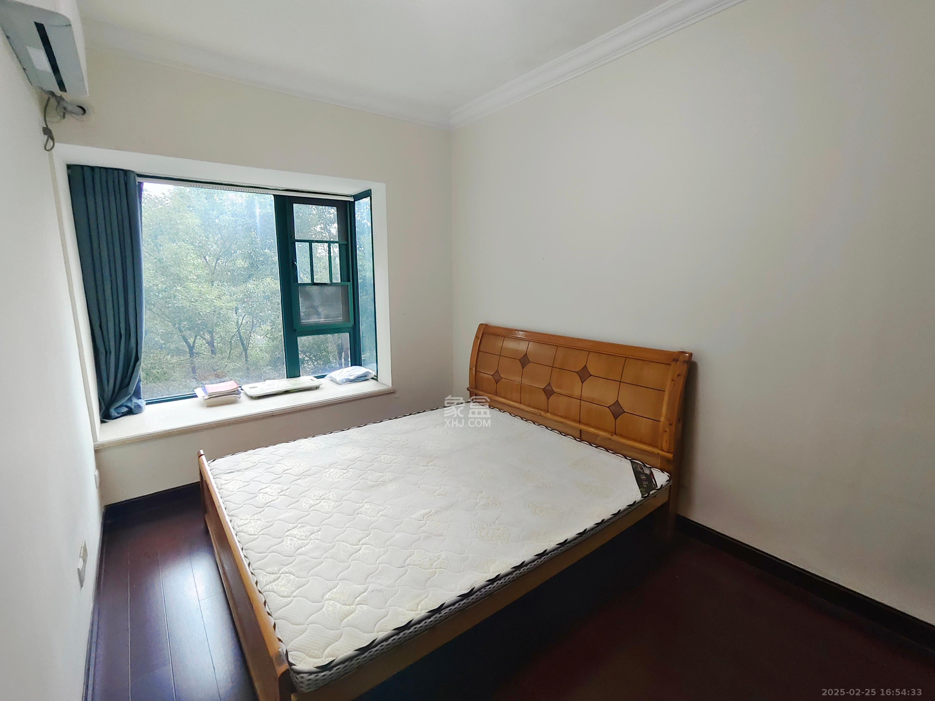 恒大绿洲 3室2厅1卫 2600.0元/月 恒大绿洲 3室2厅1卫 2600.0元/月室内图