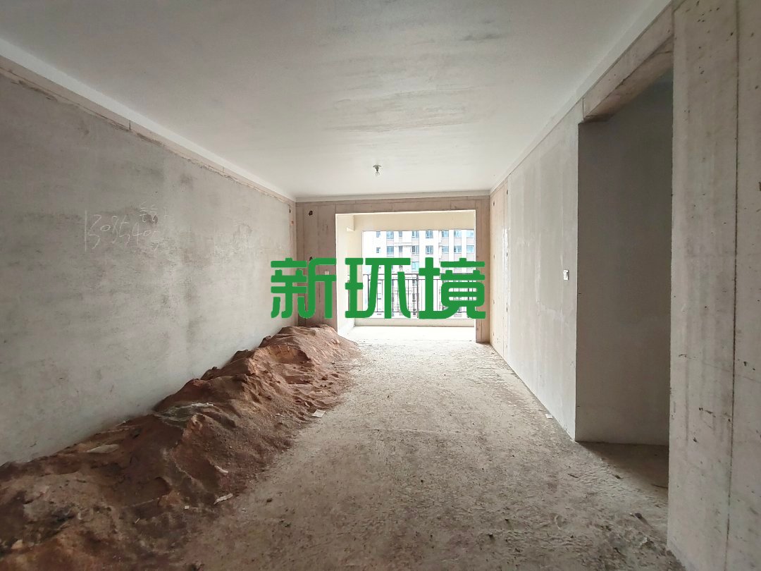 荣盛花语书院  3室2厅2卫   76.80万客厅