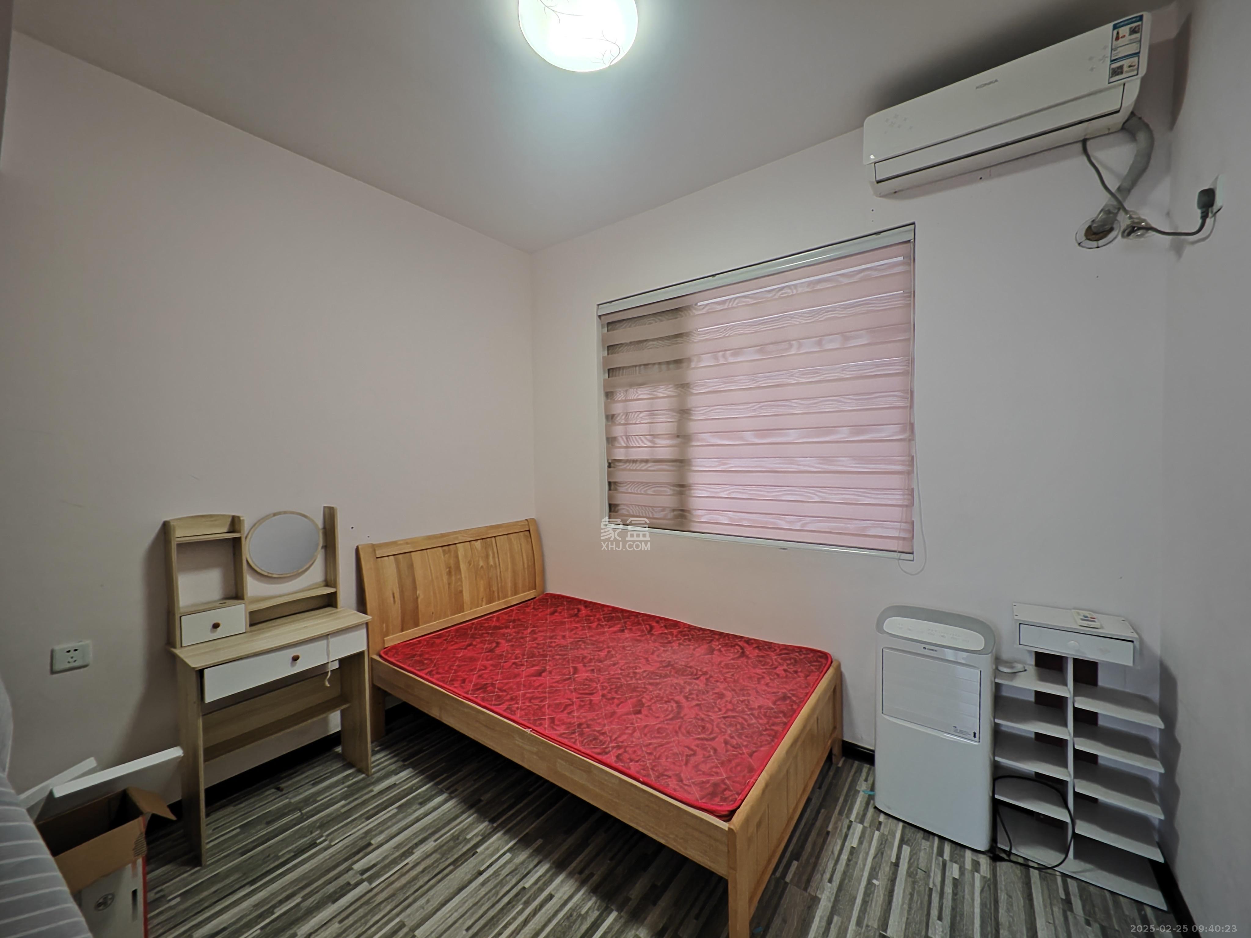 绿地海外滩一期 2室1厅1卫 1800.0元/月 绿地海外滩一期 2室1厅1卫 1800.0元/月室内图