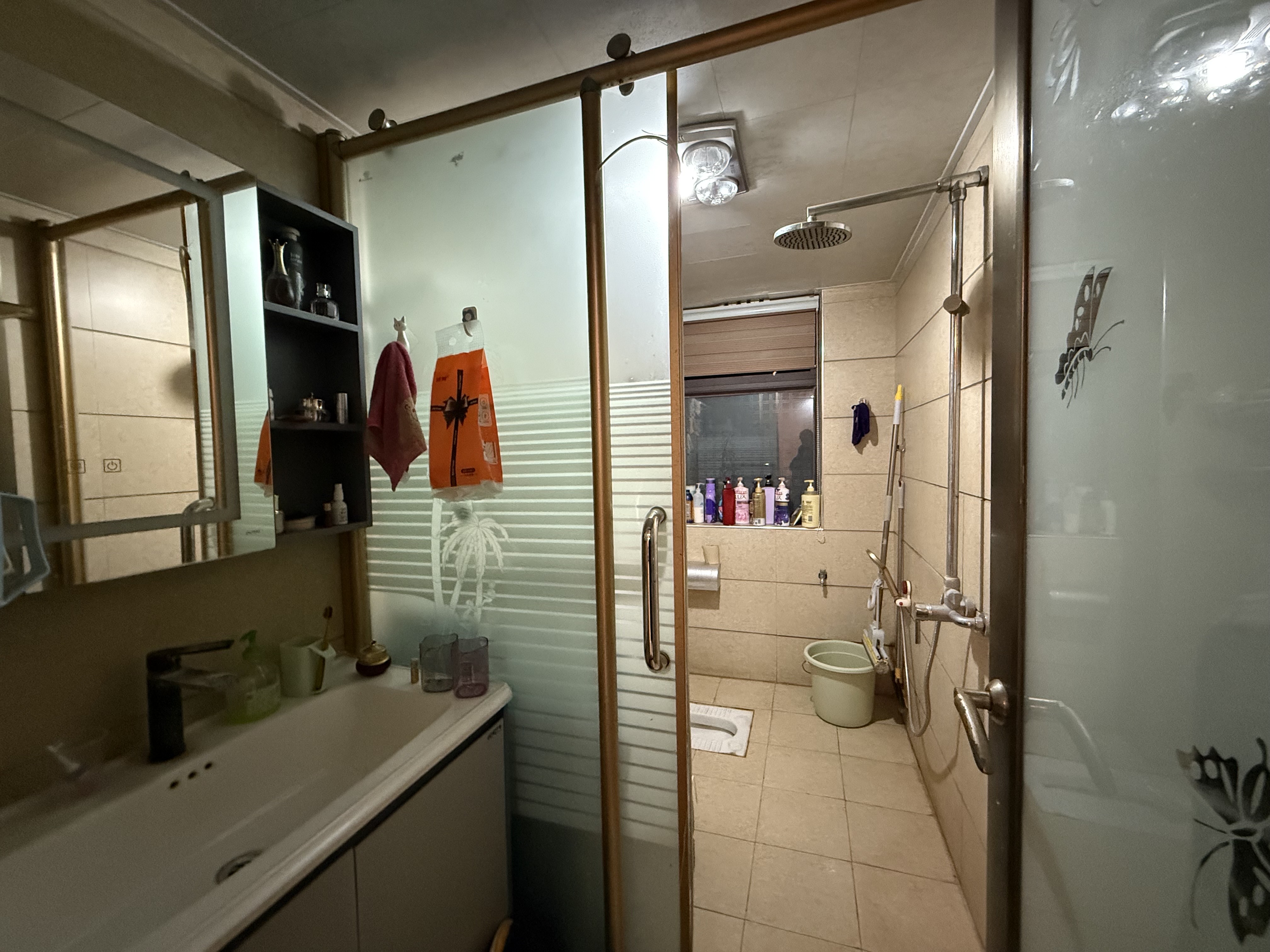 大同芙蓉 2室2厅1卫 58.8万 大同芙蓉 2室2厅1卫 58.8万客厅