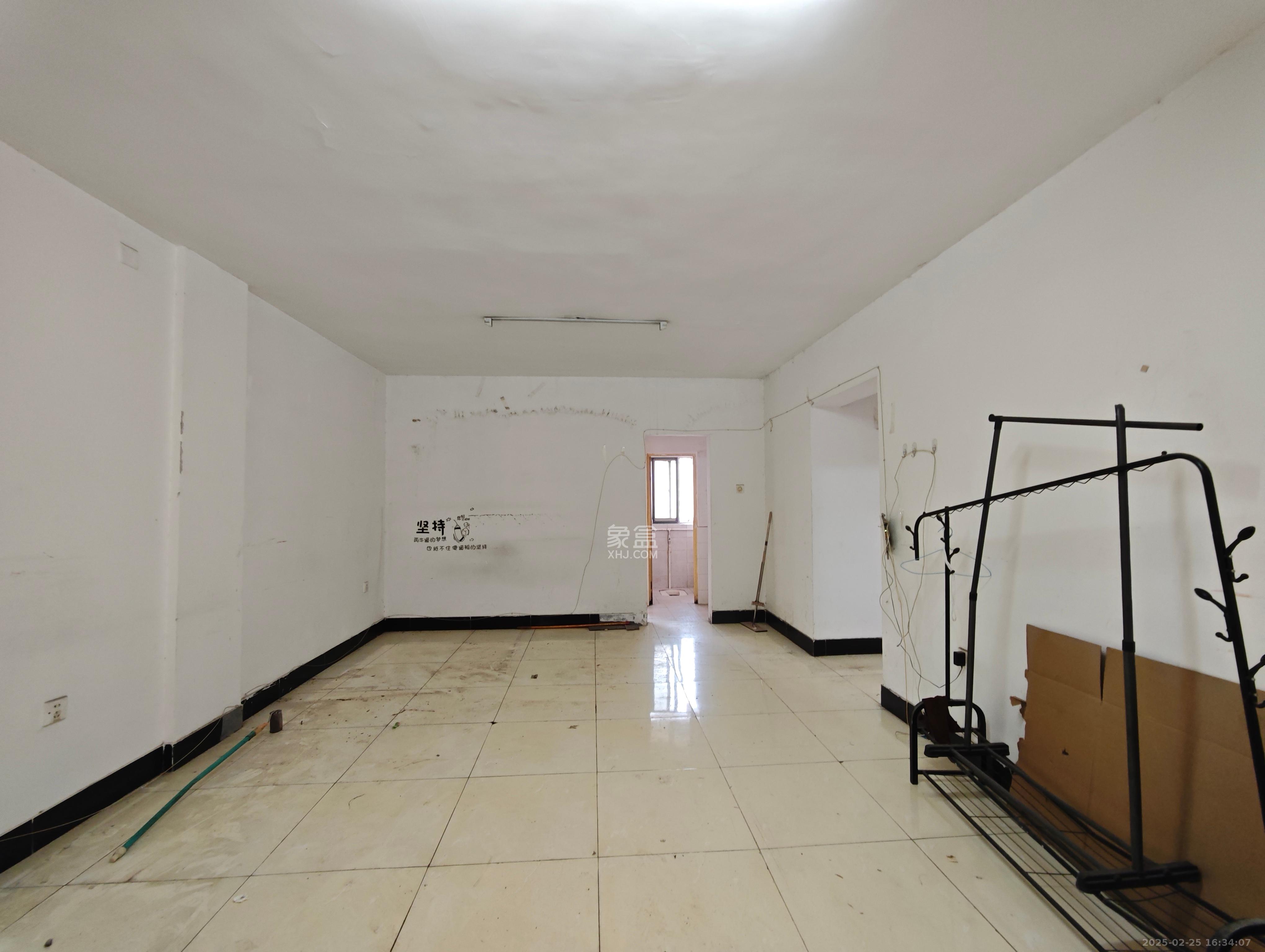 金隆家园(金隆小区) 2室1厅1卫 1600.0元/月 金隆家园(金隆小区) 2室1厅1卫 1600.0元/月室内图