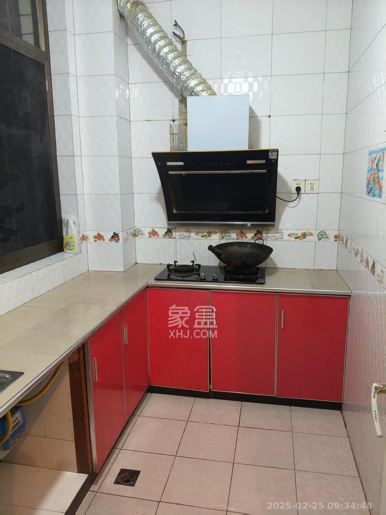 城西安置小区 1室0厅0卫 1100.0元/月 城西安置小区 1室0厅0卫 1100.0元/月室内图