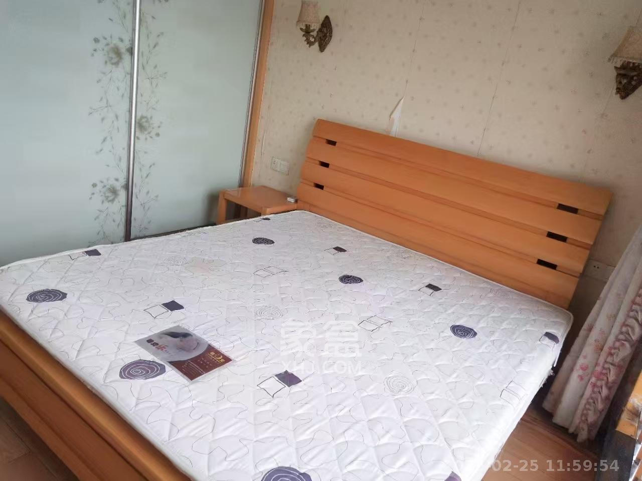 和庄  3室2厅1卫   2300.00元/月室内图