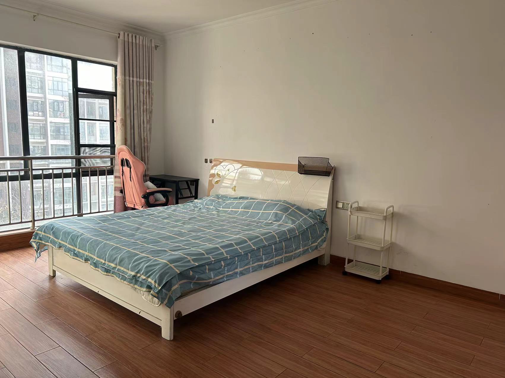 雄森国际  4室2厅2卫    2600.0元/月 雄森国际  4室2厅2卫    2600.0元/月室内图