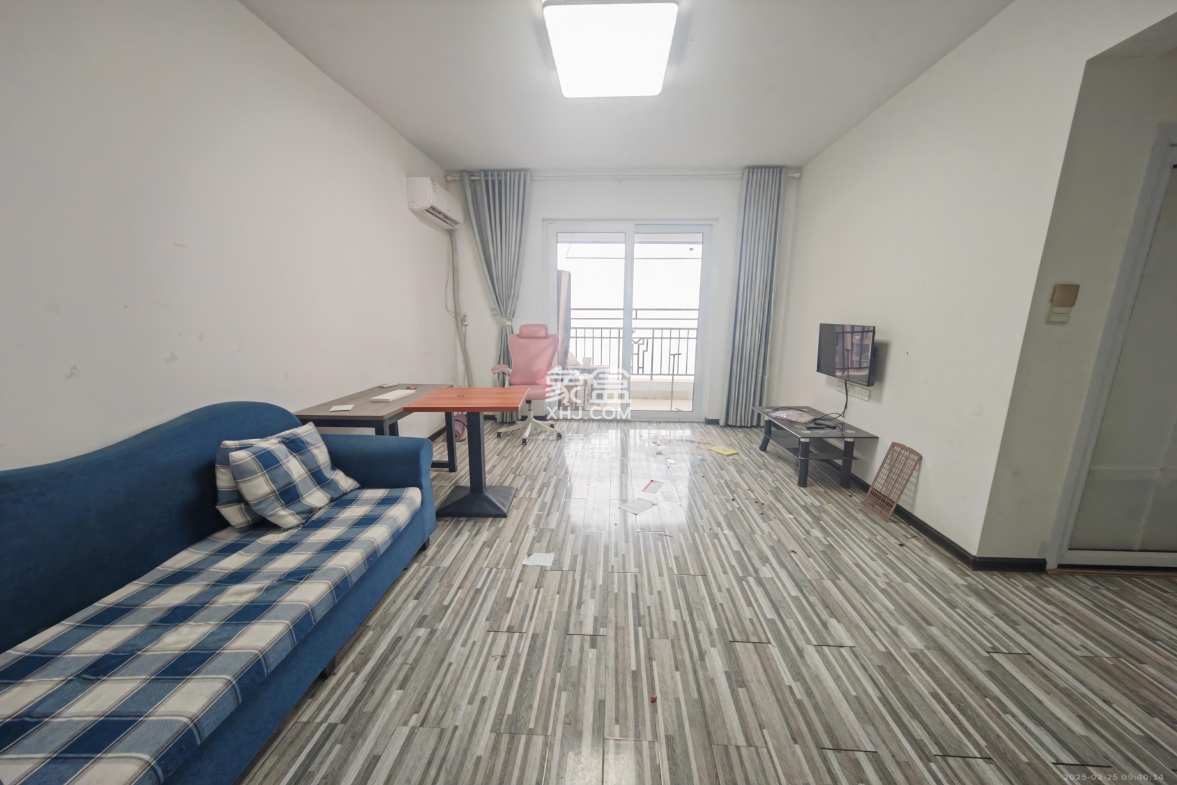 绿地海外滩一期 2室1厅1卫 1800.0元/月 绿地海外滩一期 2室1厅1卫 1800.0元/月室内图