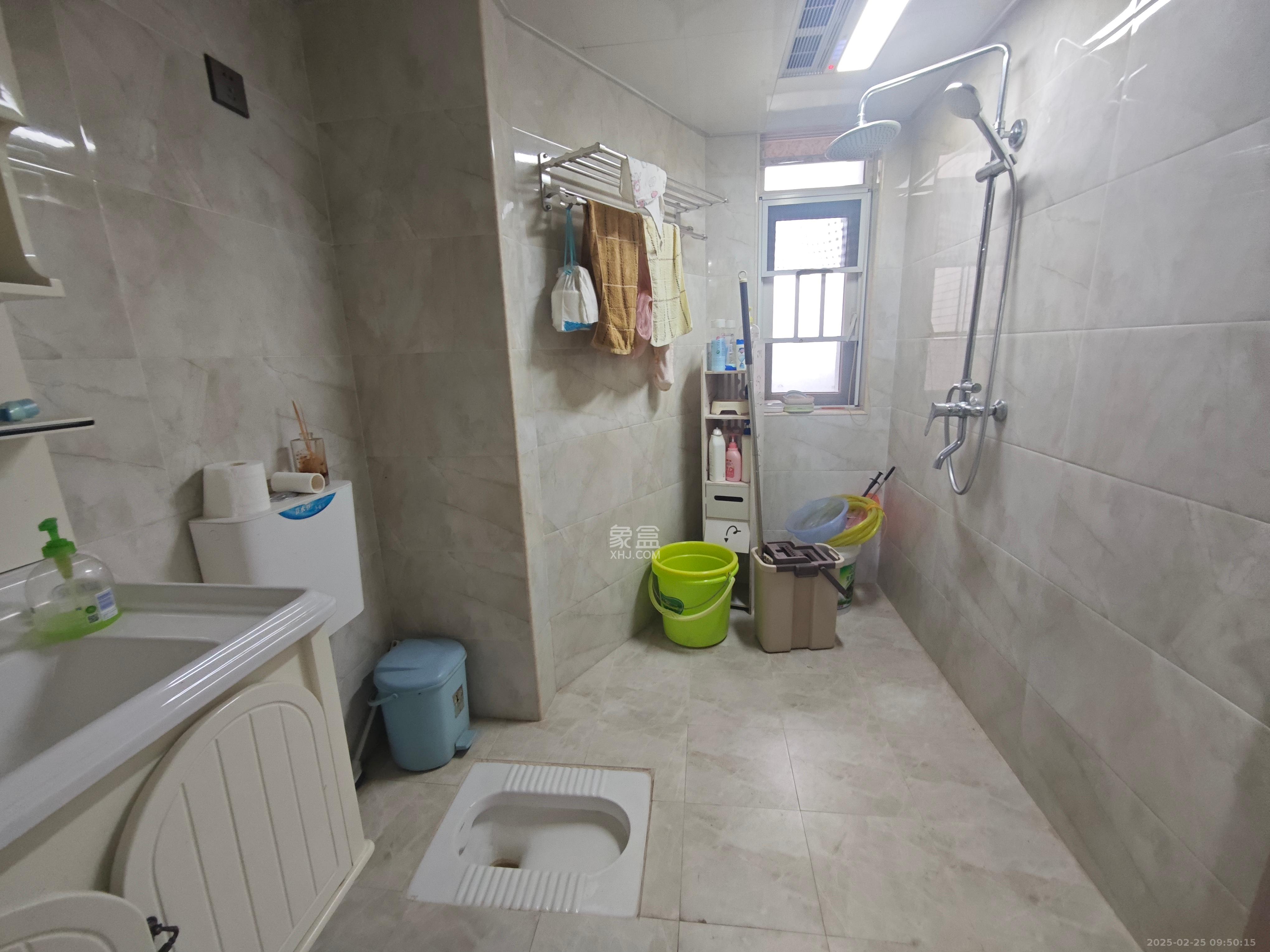 美利新世界  4室2厅2卫    3200.0元/月 美利新世界  4室2厅2卫    3200.0元/月室内图