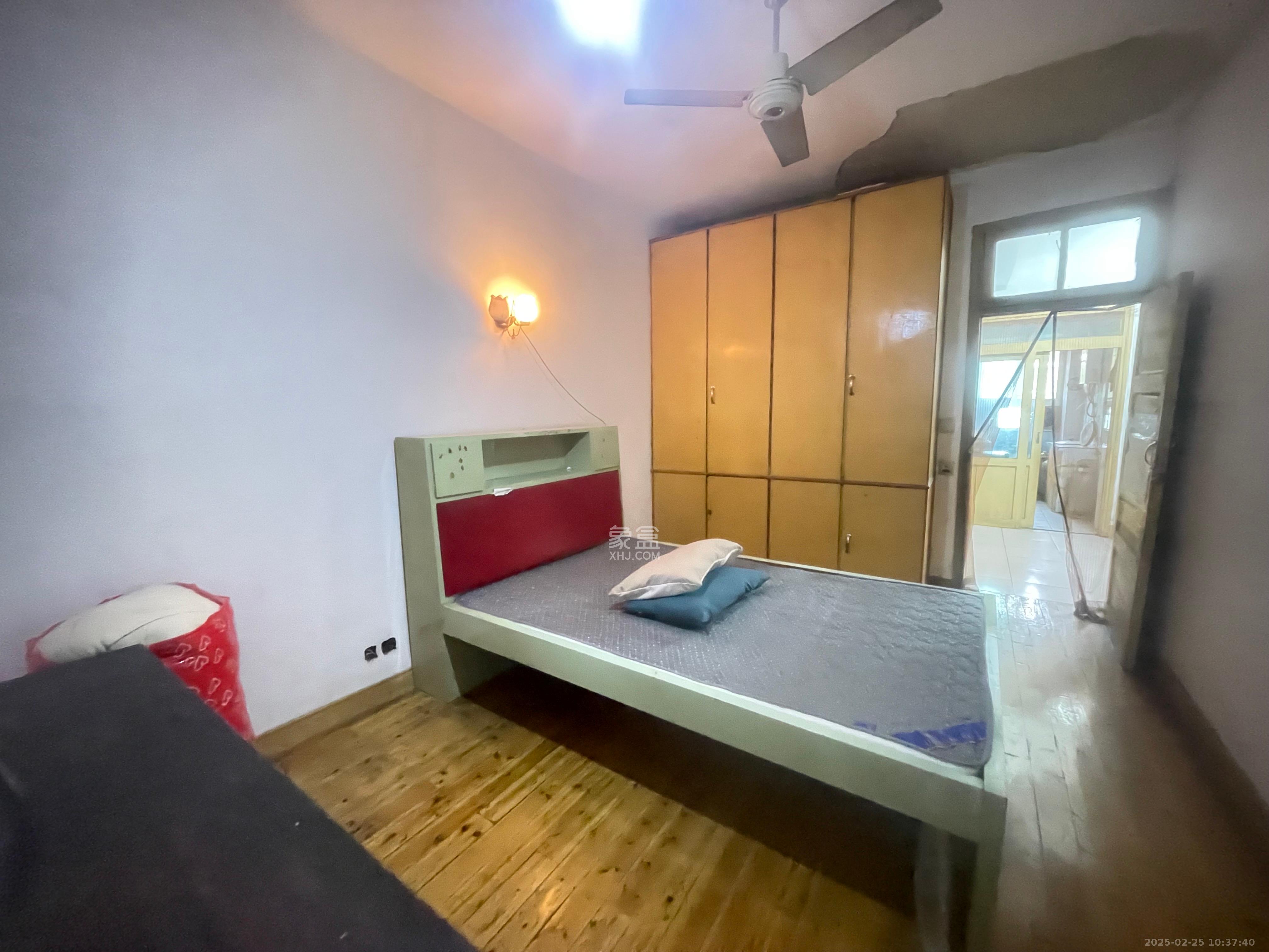 湖南省冶金材料研究所宿舍  2室1厅1卫    1000.0元/月室内图