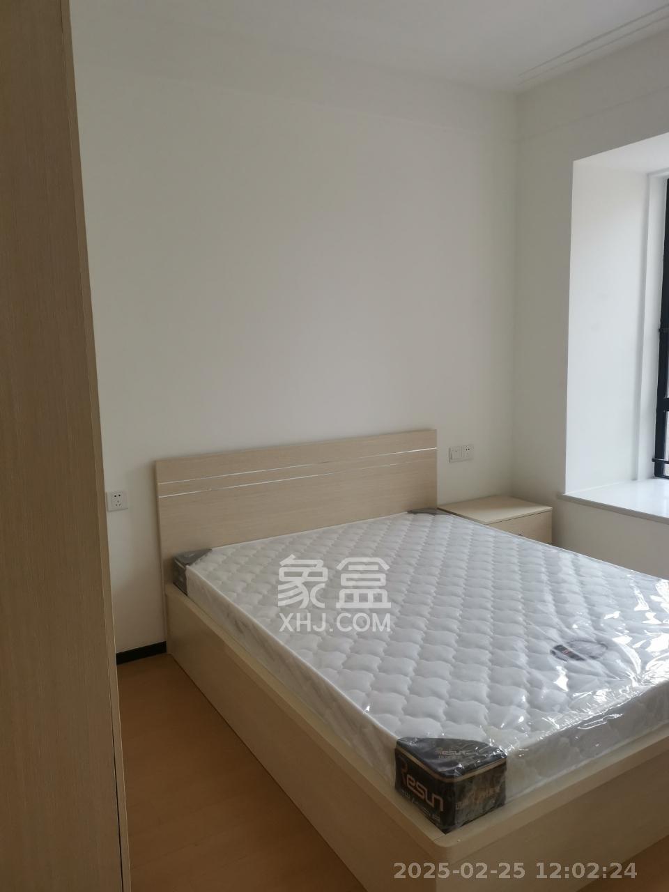 中海新城熙岸（中信新城五期）  1室1厅1卫   1600.00元/月室内图