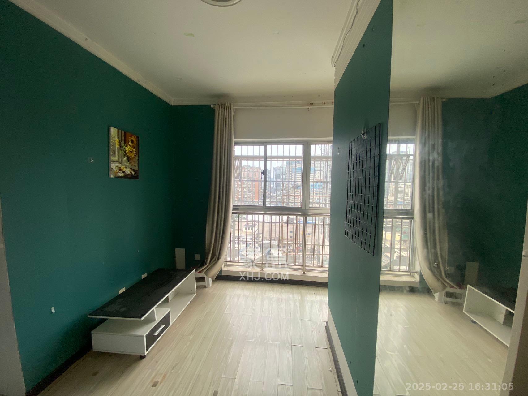 君临国际 1室1厅1卫 1800.0元/月 君临国际 1室1厅1卫 1800.0元/月室内图