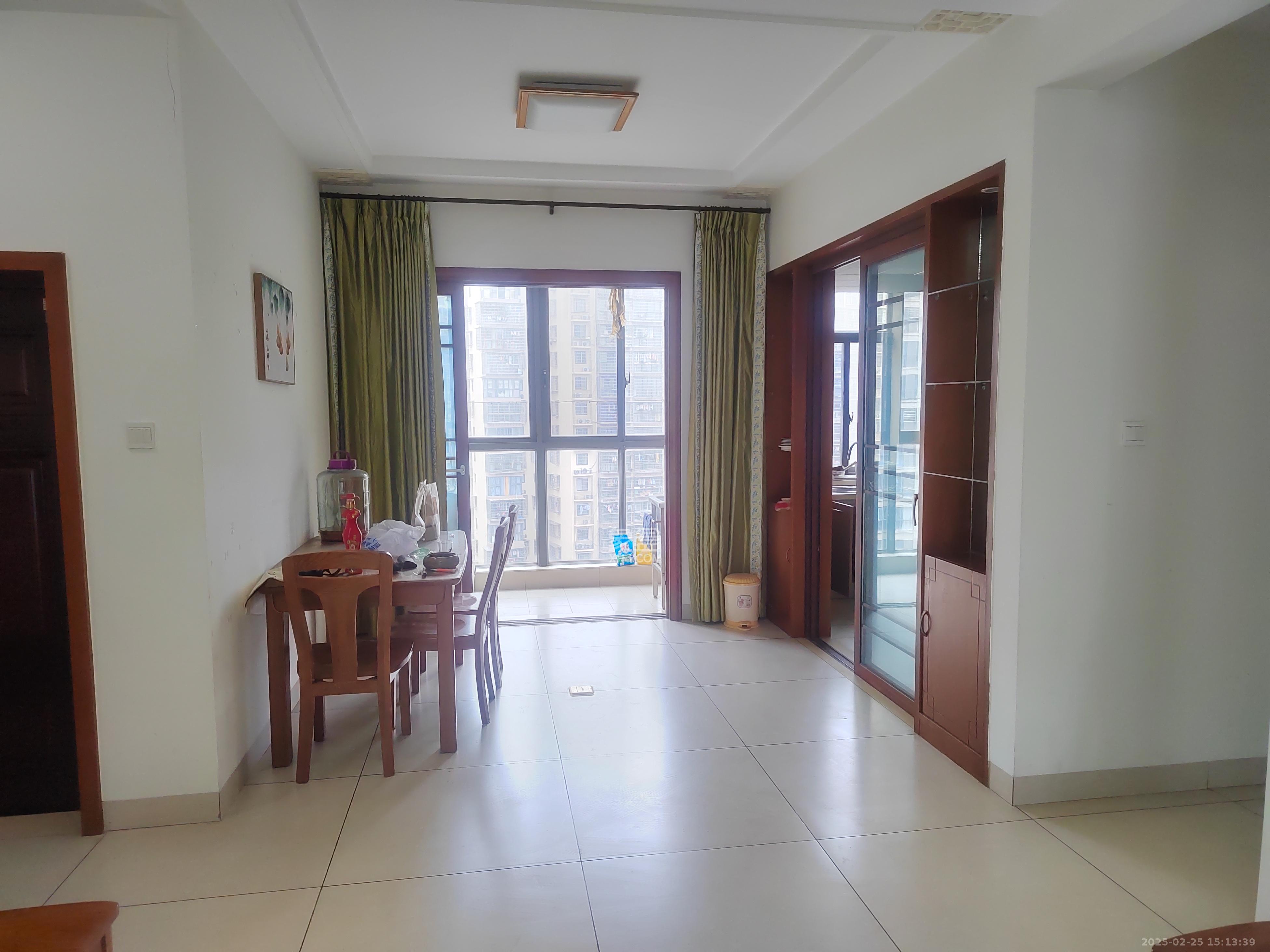 颐和佳园  3室2厅2卫    2800.0元/月 颐和佳园  3室2厅2卫    2800.0元/月