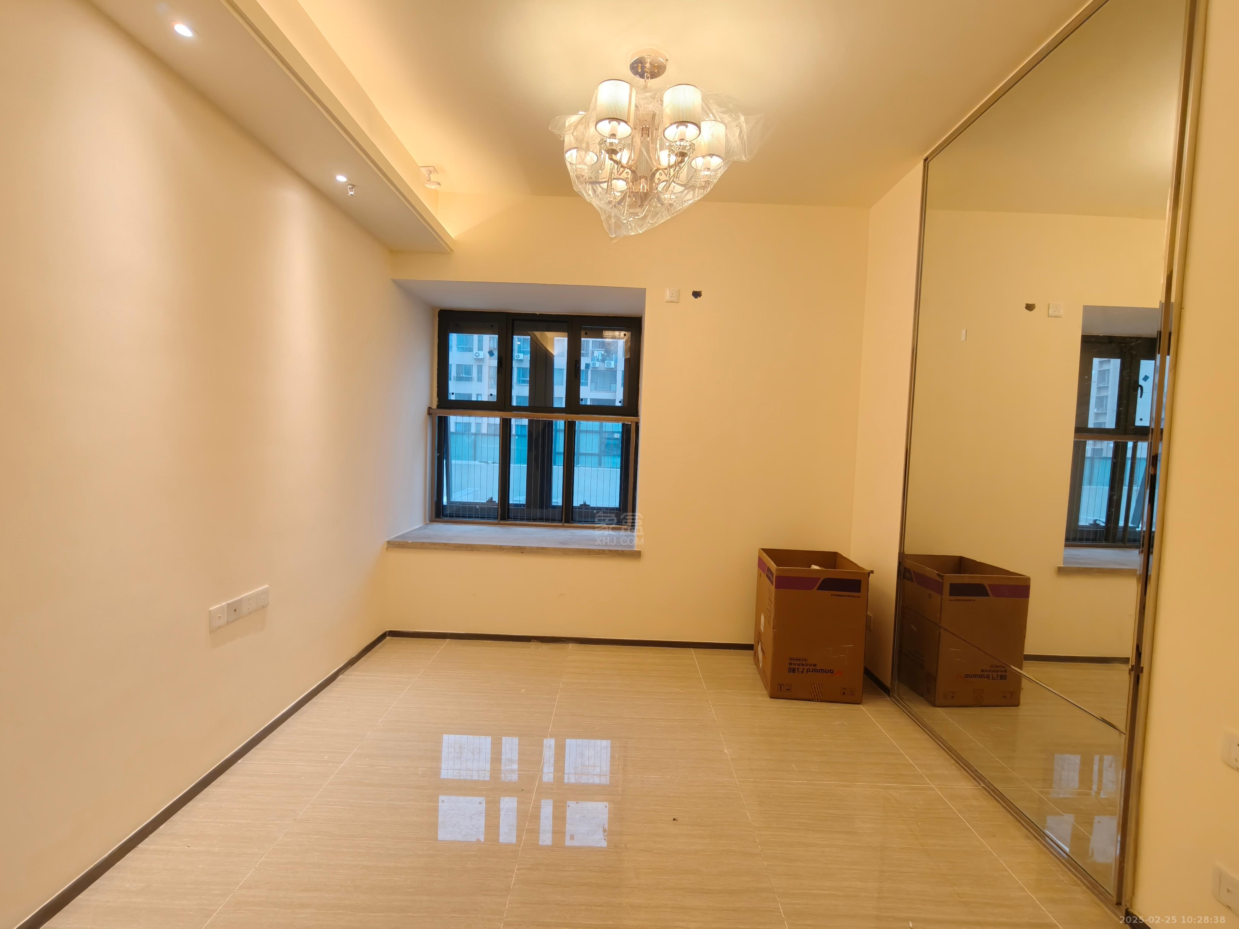 恒大华府 2室1厅1卫 1800.0元/月 恒大华府 2室1厅1卫 1800.0元/月室内图