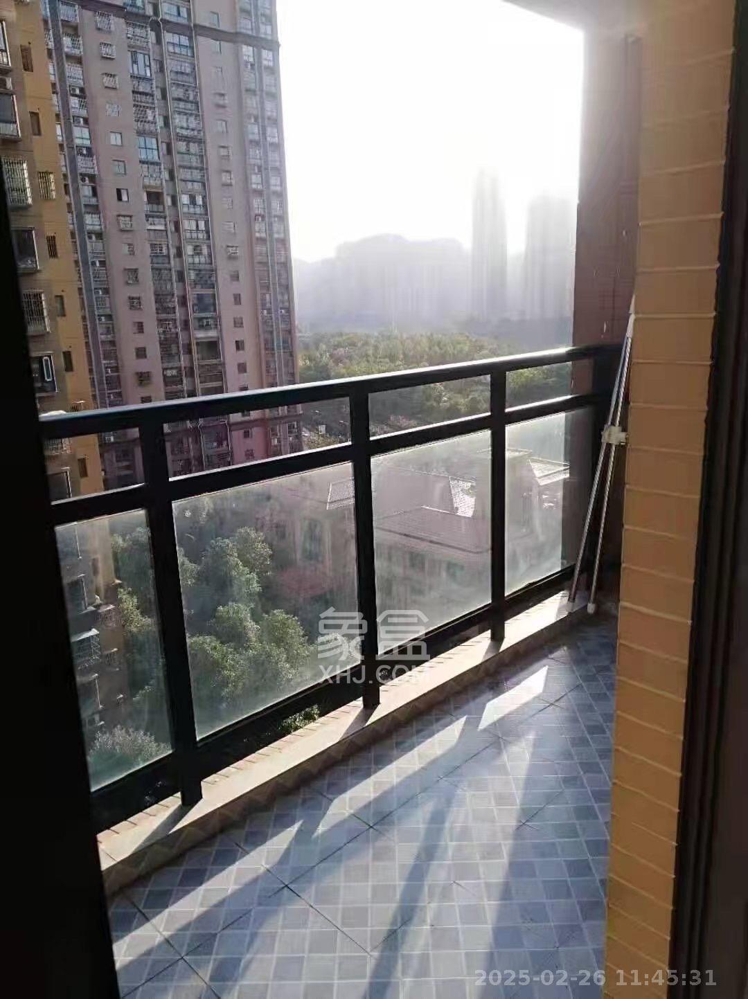 鑫天御景湾  2室1厅1卫   2000.00元/月室内图