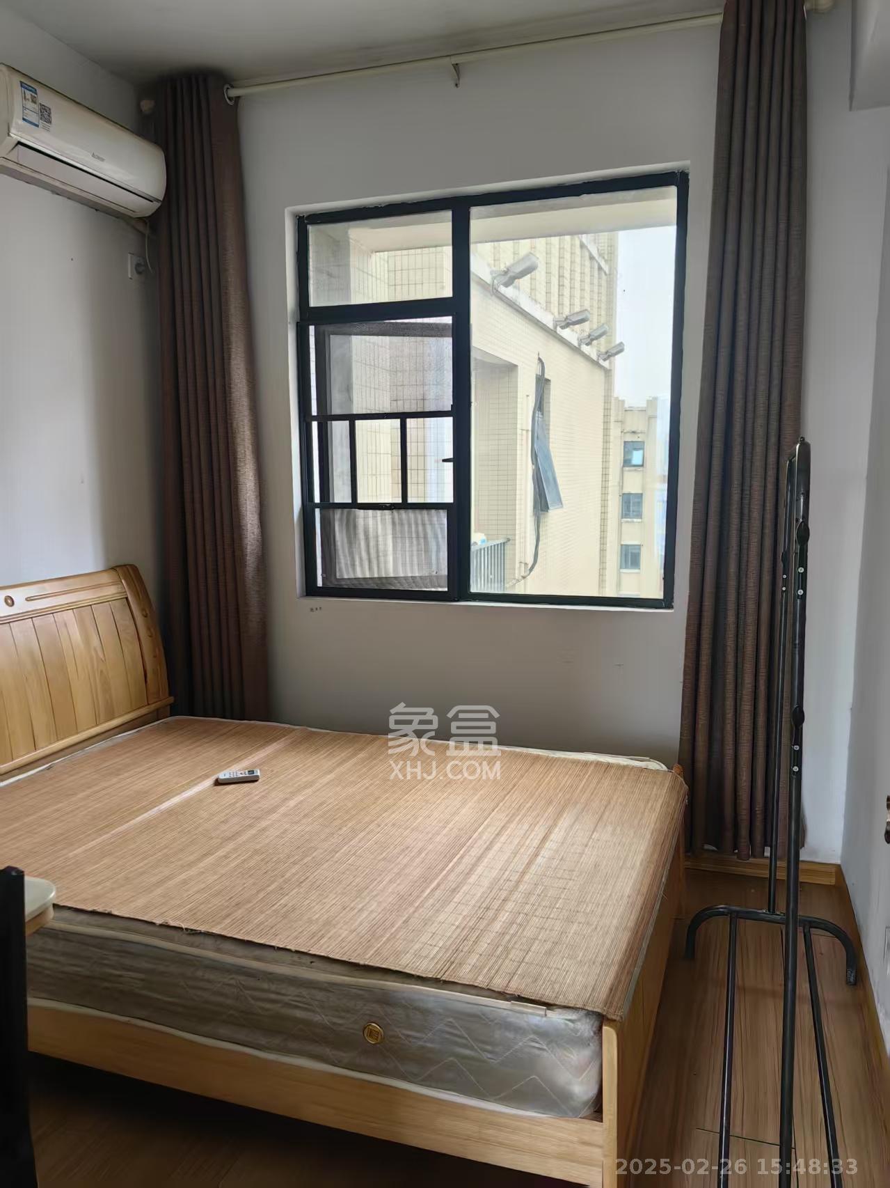 天元涉外景园C区 3室2厅2卫 2800.0元/月 天元涉外景园C区 3室2厅2卫 2800.0元/月室内图