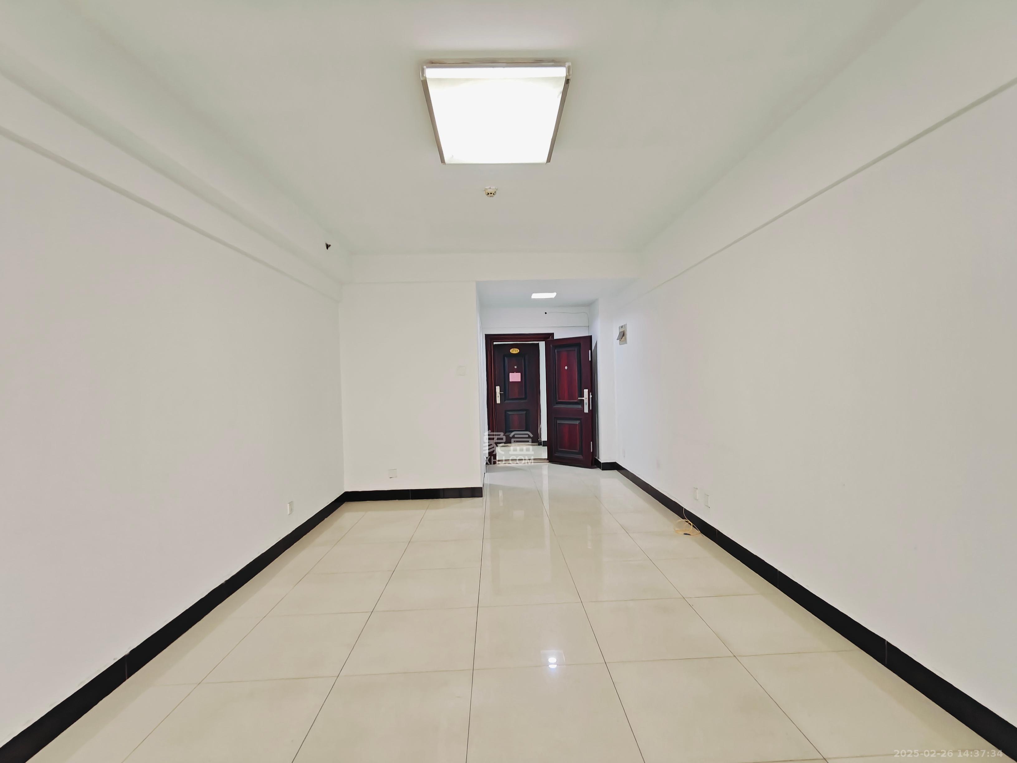 湘域中央 1室1厅1卫 1800.0元/月 湘域中央 1室1厅1卫 1800.0元/月室内图