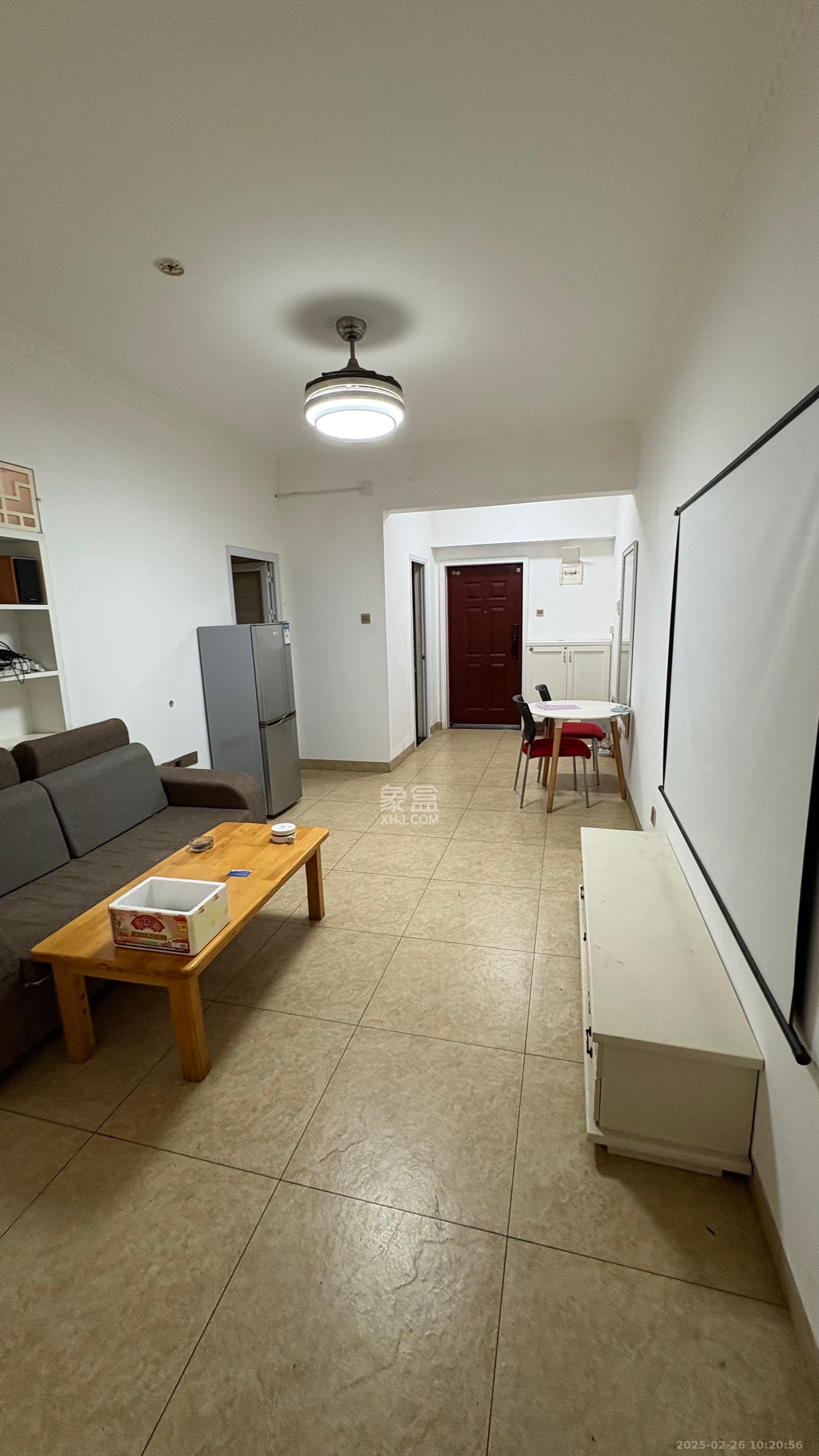 中信凯旋蓝岸(中信新城三期) 2室1厅1卫 1450.0元/月 中信凯旋蓝岸(中信新城三期) 2室1厅1卫 1450.0元/月室内图