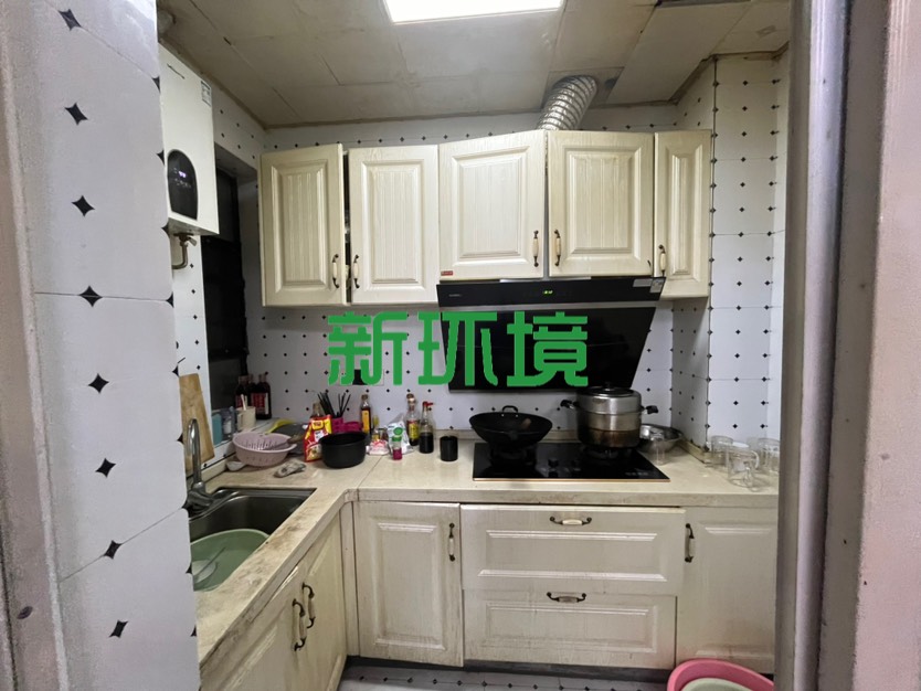 华天城小区  2室2厅1卫   45.00万客厅