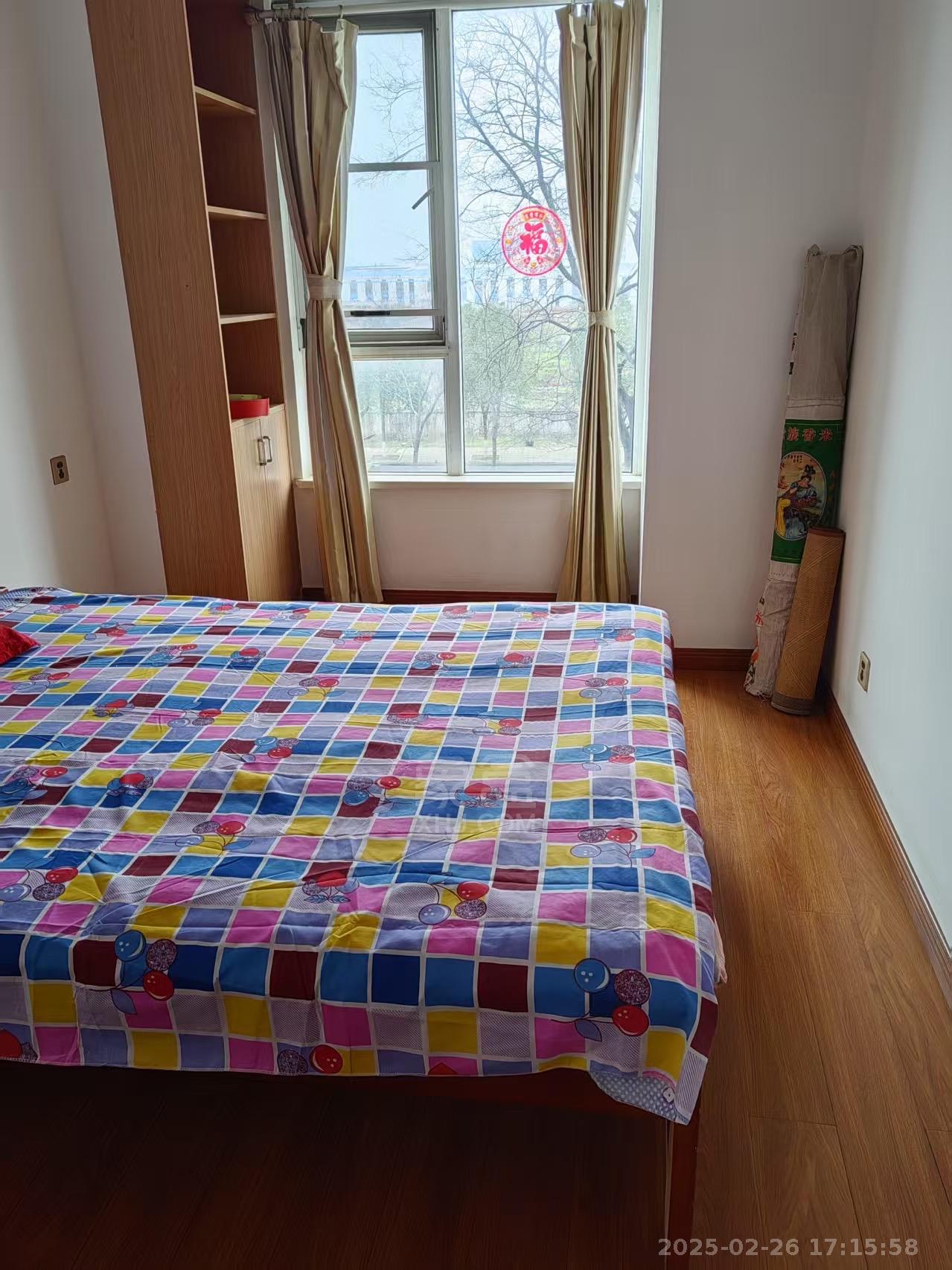 佳兆业金域天下三期  3室2厅1卫    1800.0元/月 佳兆业金域天下三期  3室2厅1卫    1800.0元/月室内图