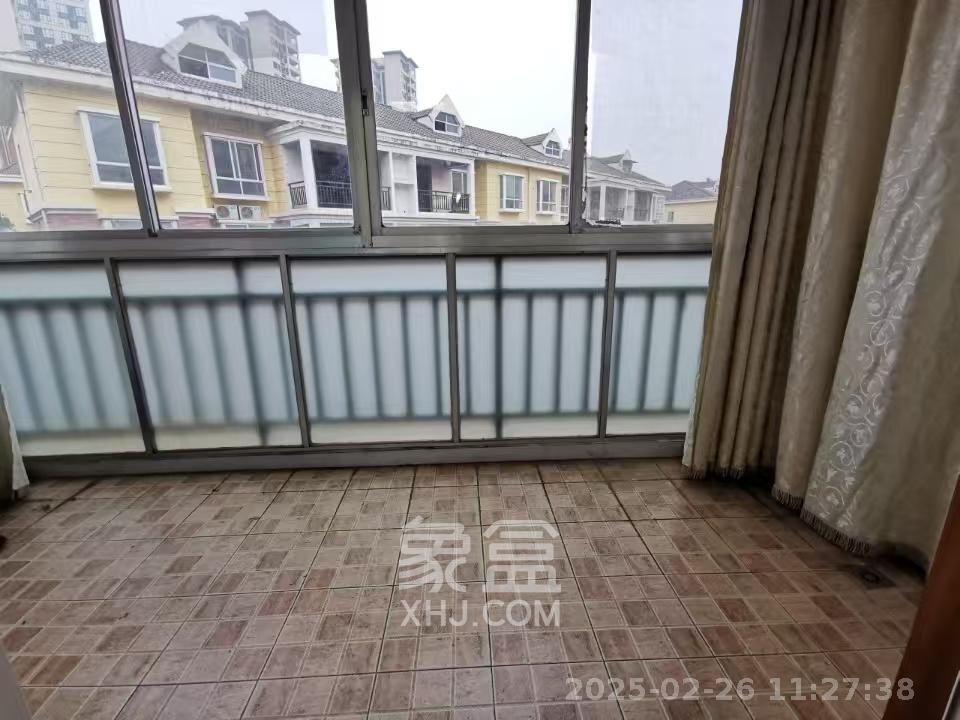 水印华府一期  2室2厅1卫   1700.00元/月室内图
