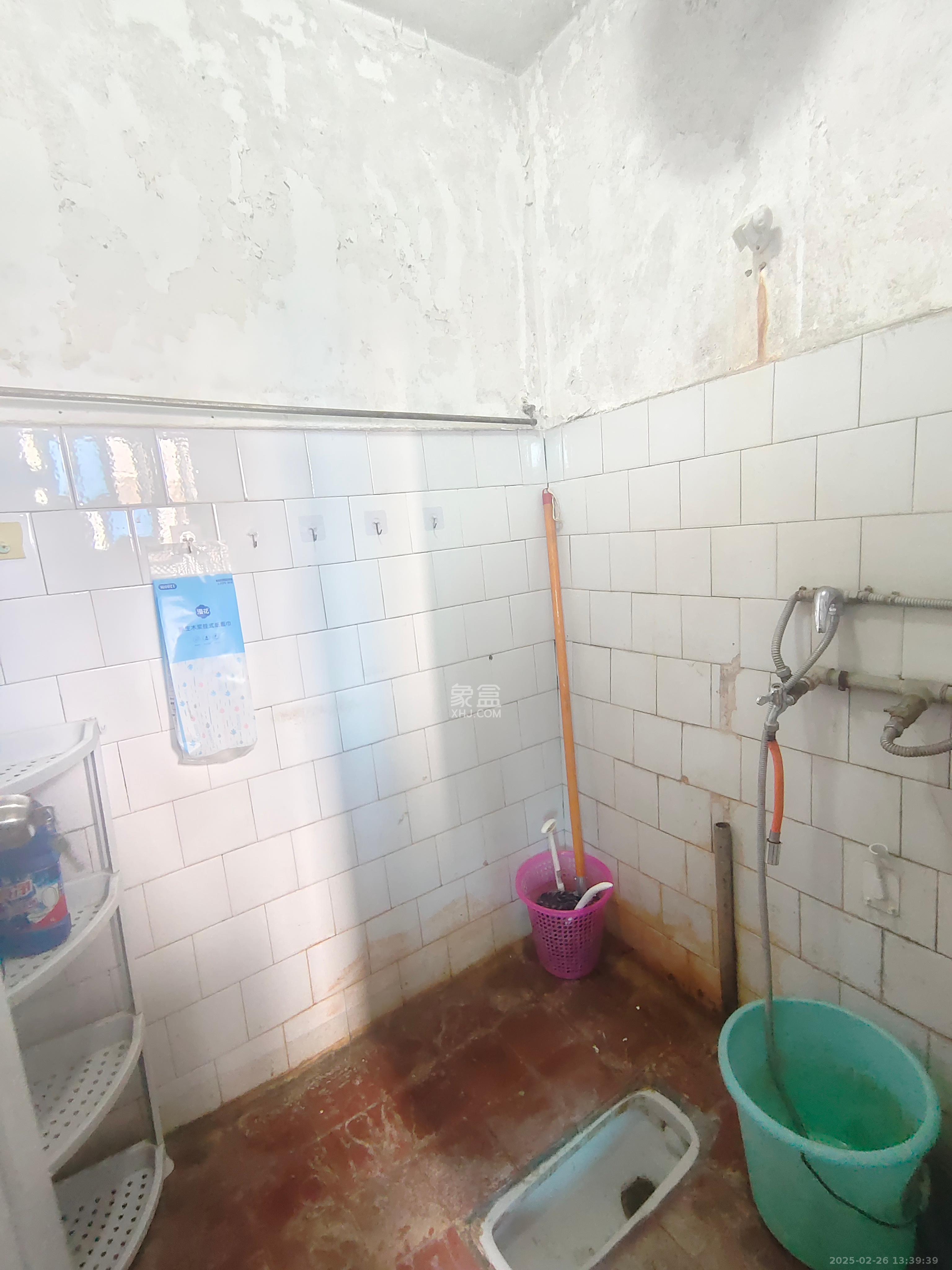 识字里社区  2室1厅1卫    1600.0元/月 识字里社区  2室1厅1卫    1600.0元/月