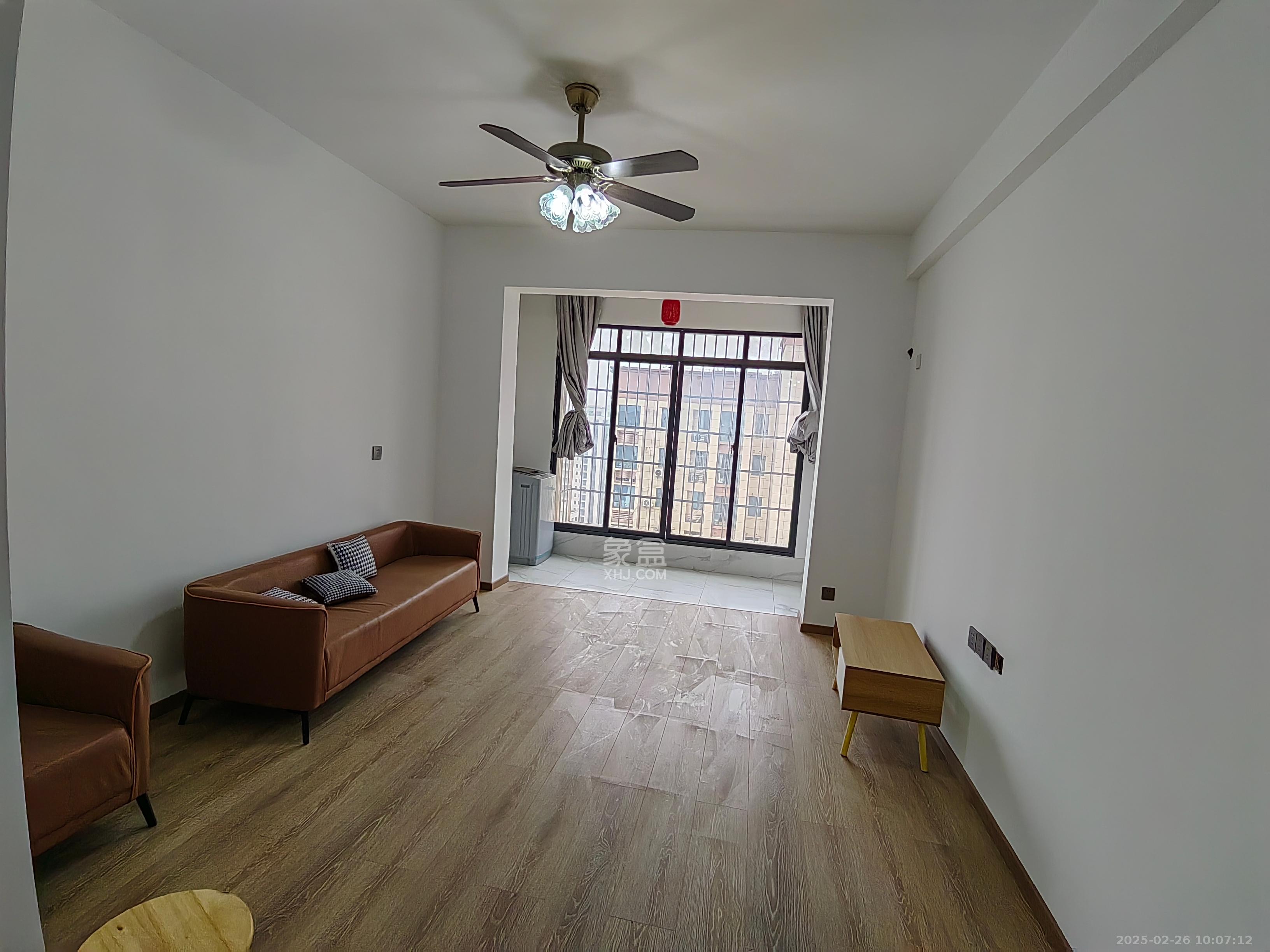 天悦和苑二期 2室2厅1卫 1800.0元/月 天悦和苑二期 2室2厅1卫 1800.0元/月室内图