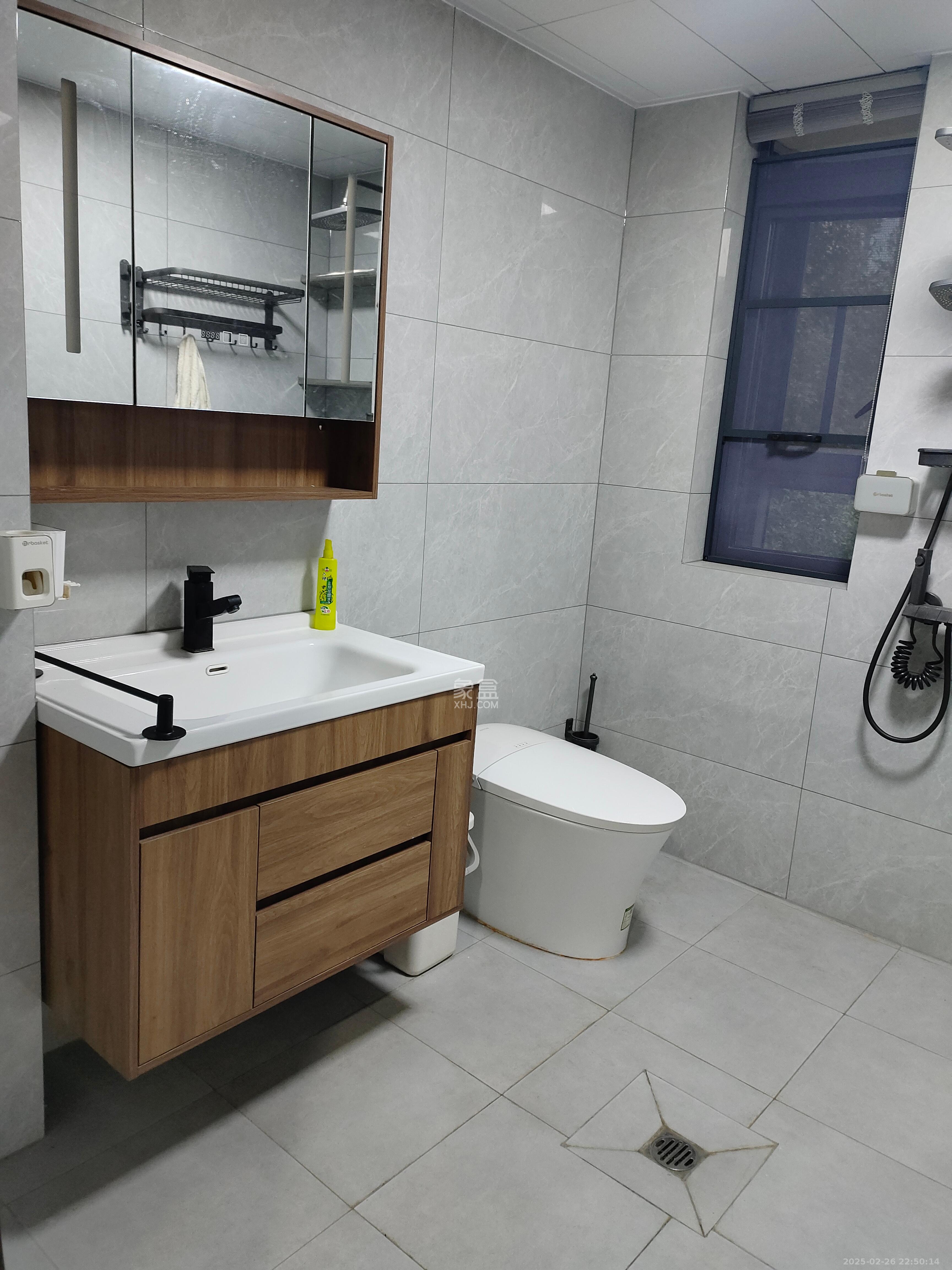 福天星中心(福天星雅苑) 4室2厅2卫 4600.0元/月 福天星中心(福天星雅苑) 4室2厅2卫 4600.0元/月室内图