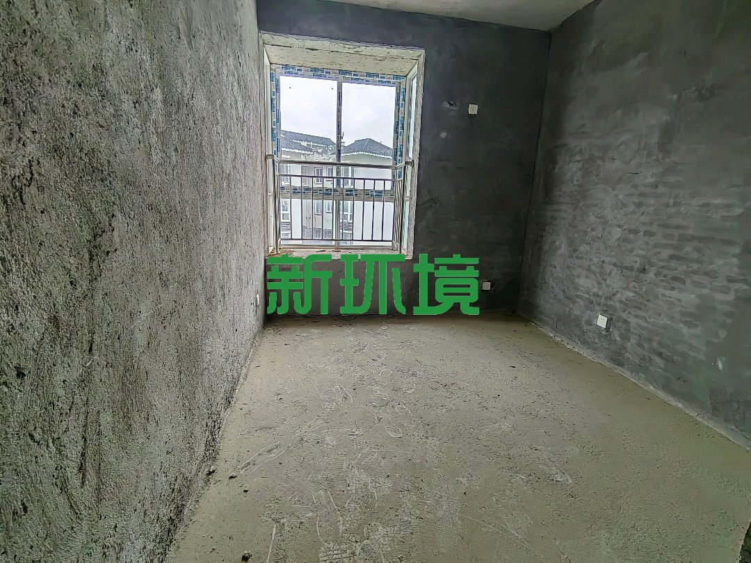 林农小区  3室2厅1卫   31.00万客厅