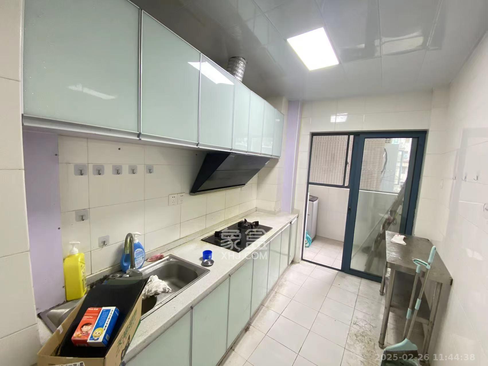 华菱蓝调国际(华菱.香墅美地) 3室2厅2卫 2400.0元/月 华菱蓝调国际(华菱.香墅美地) 3室2厅2卫 2400.0元/月室内图