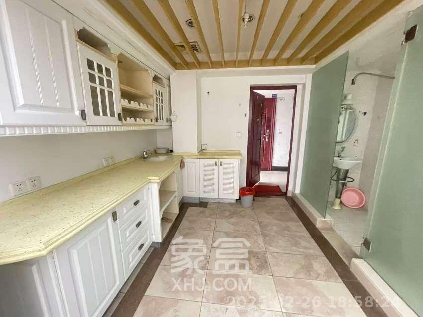 长沙紫金苑  1室1厅1卫    1300.0元/月 长沙紫金苑  1室1厅1卫    1300.0元/月室内图