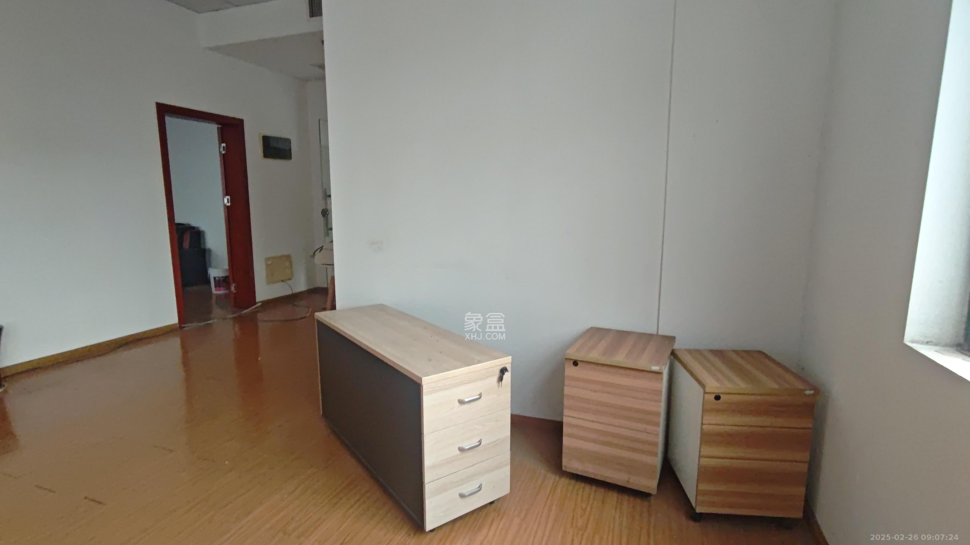 保利麓谷林语I区 1室1厅0卫 3486.0元/月 保利麓谷林语I区 1室1厅0卫 3486.0元/月室内图