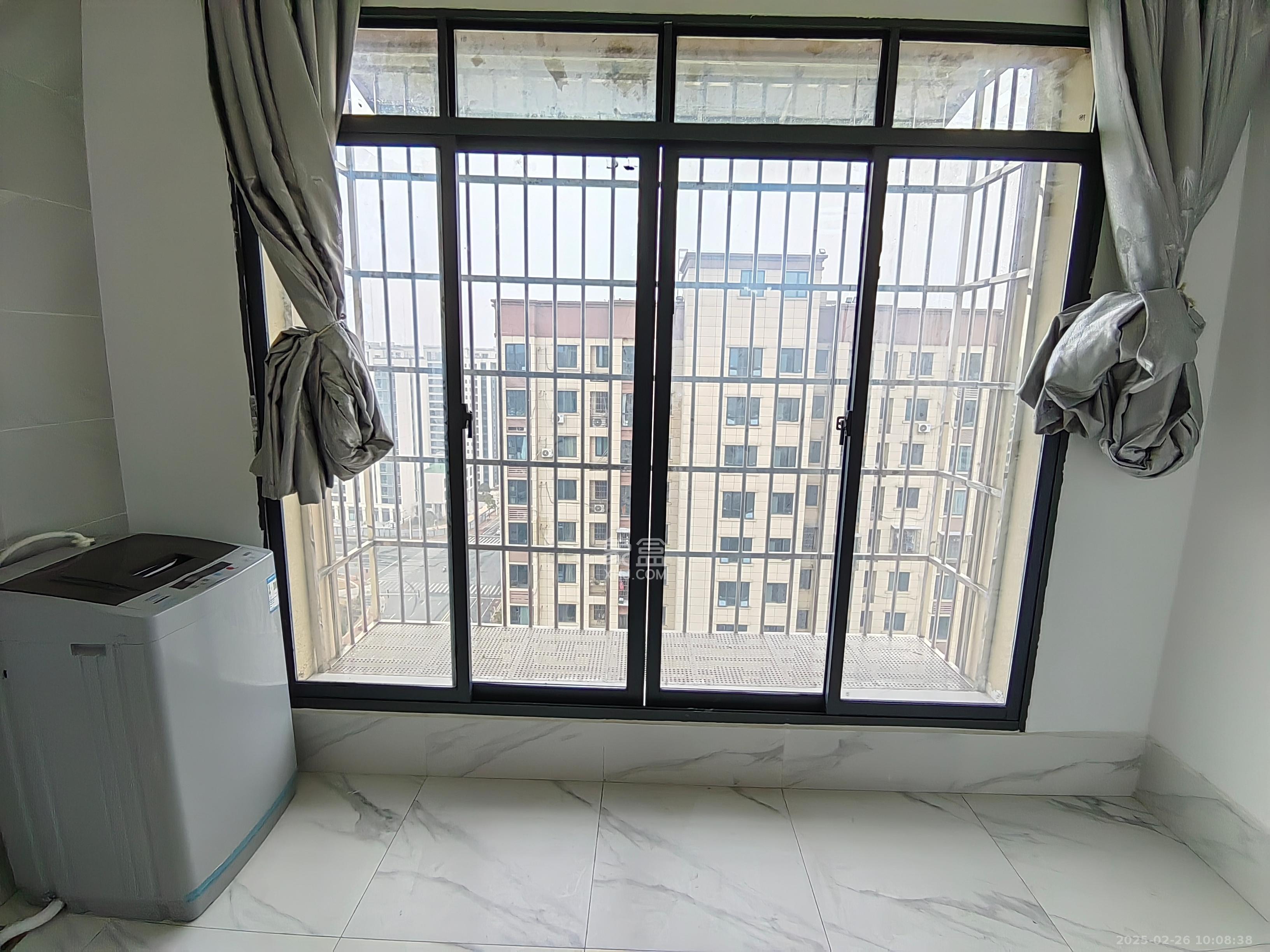 天悦和苑二期 2室2厅1卫 1800.0元/月 天悦和苑二期 2室2厅1卫 1800.0元/月室内图