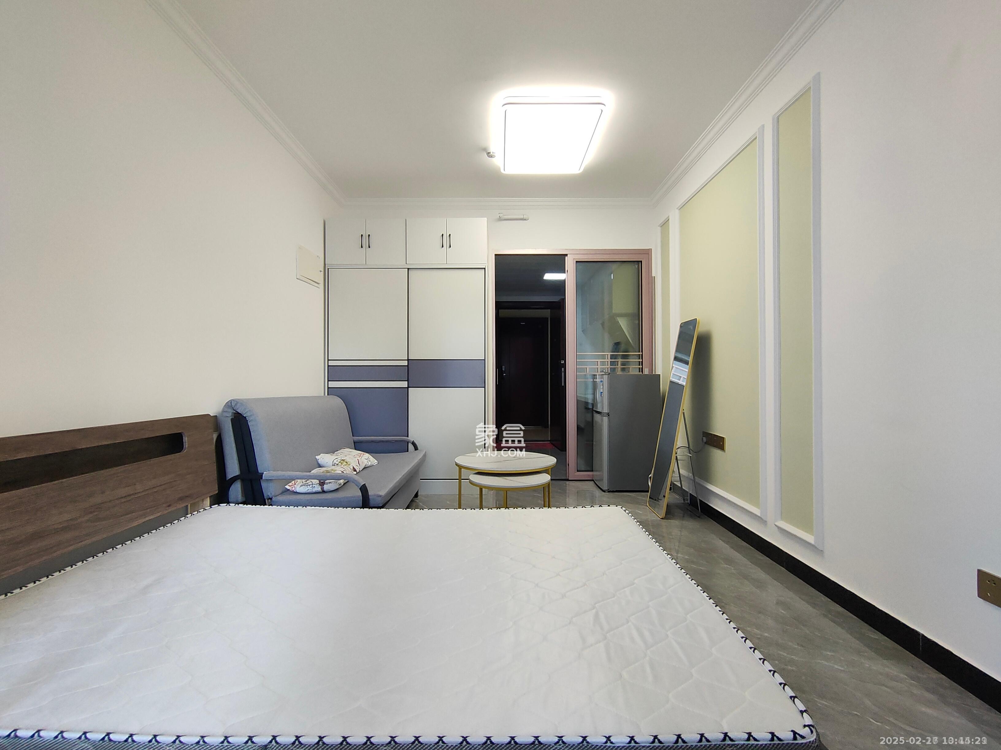 碧桂园城市之光 1室1厅1卫 1700.0元/月 碧桂园城市之光 1室1厅1卫 1700.0元/月室内图